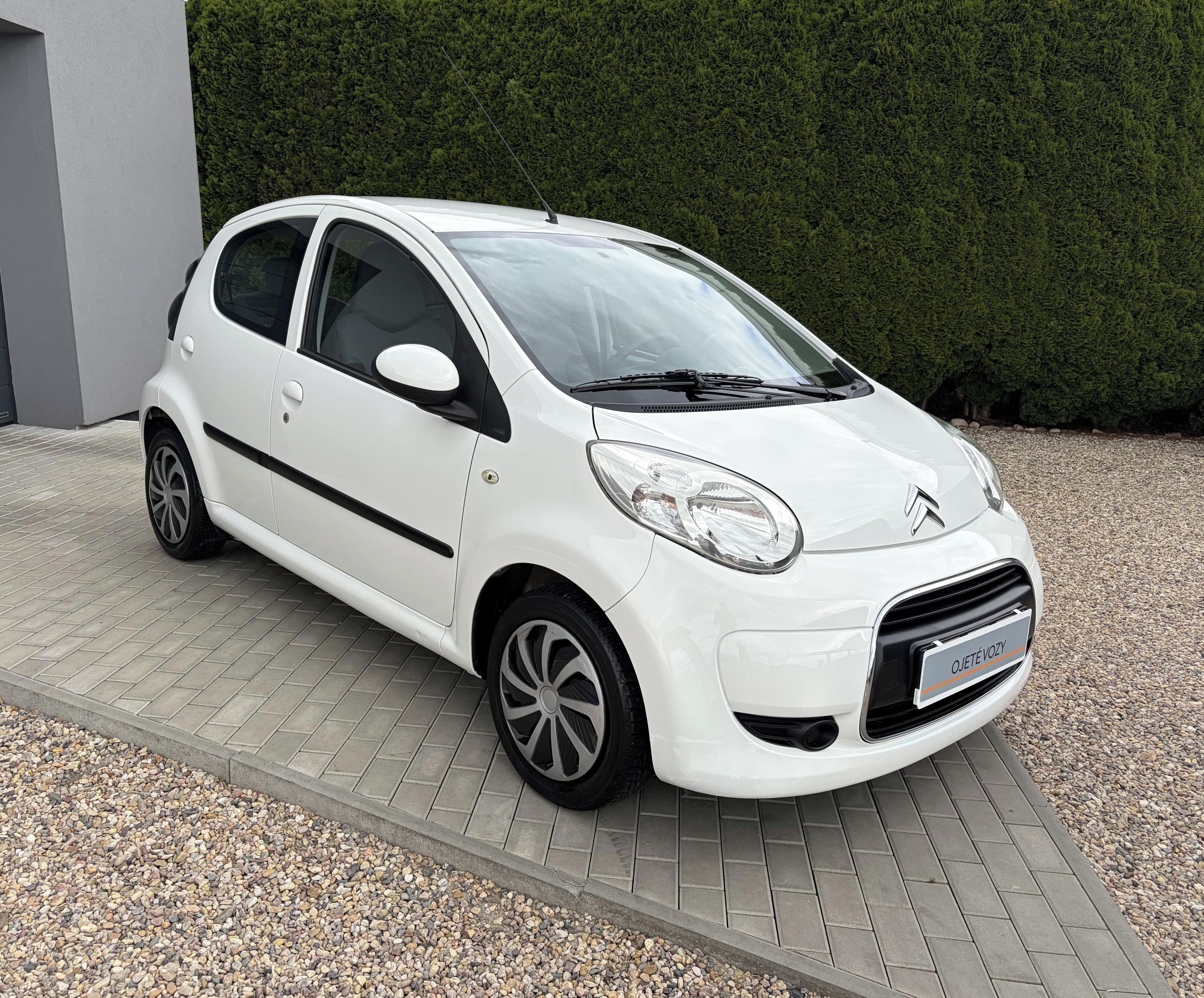 Citroën C1, 1.0i 50KW, AC, Nová STK - fotka 3