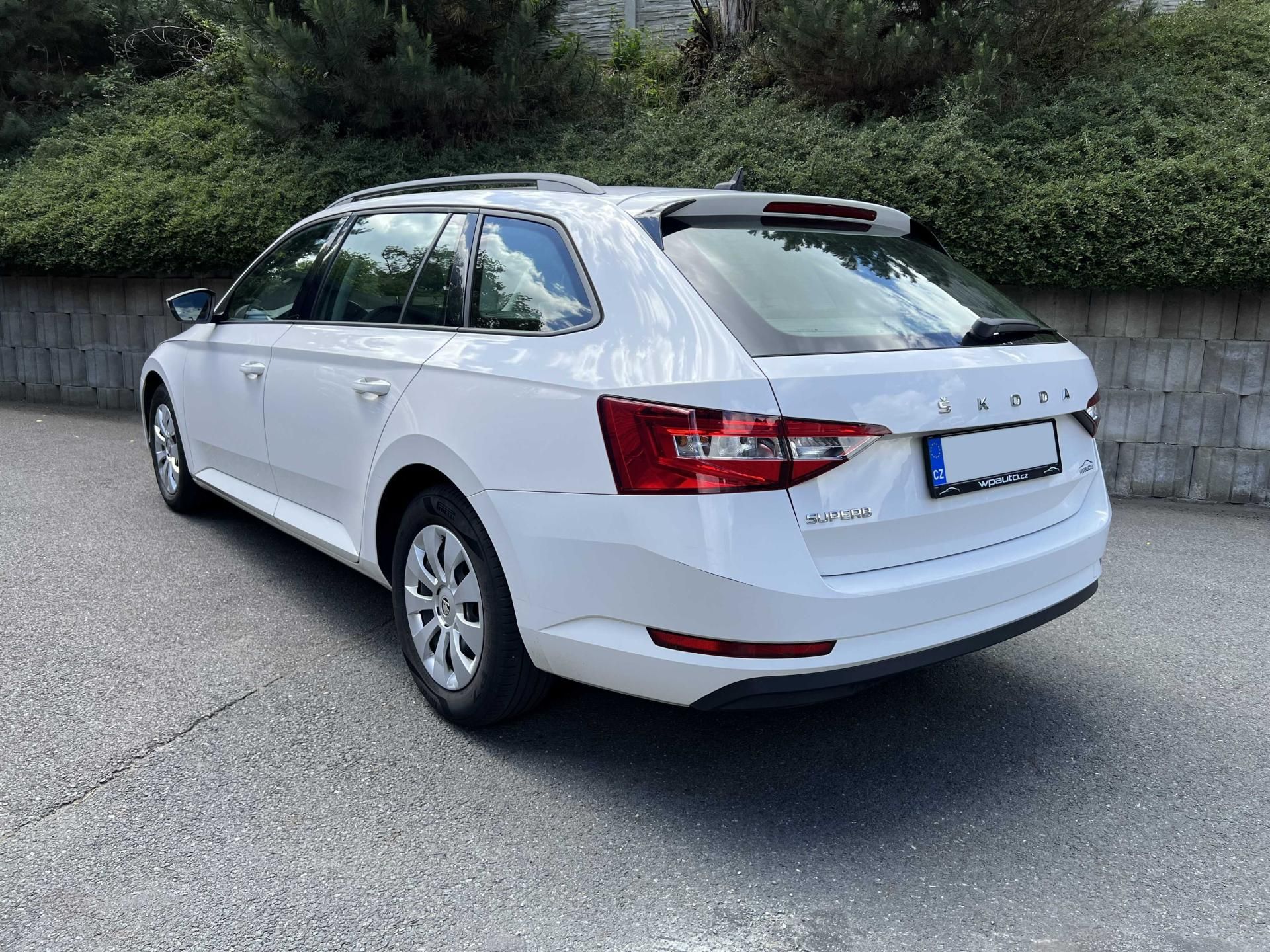 Škoda Superb, 2.0 TDi 110 kW FACELIFT MR2020 - fotka 5