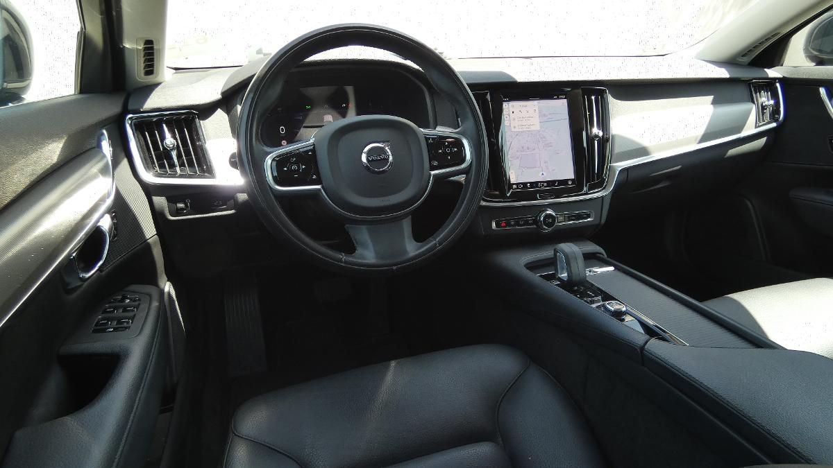Volvo V90, B4 mHEV AWD aut. Momentum Pro - fotka 5