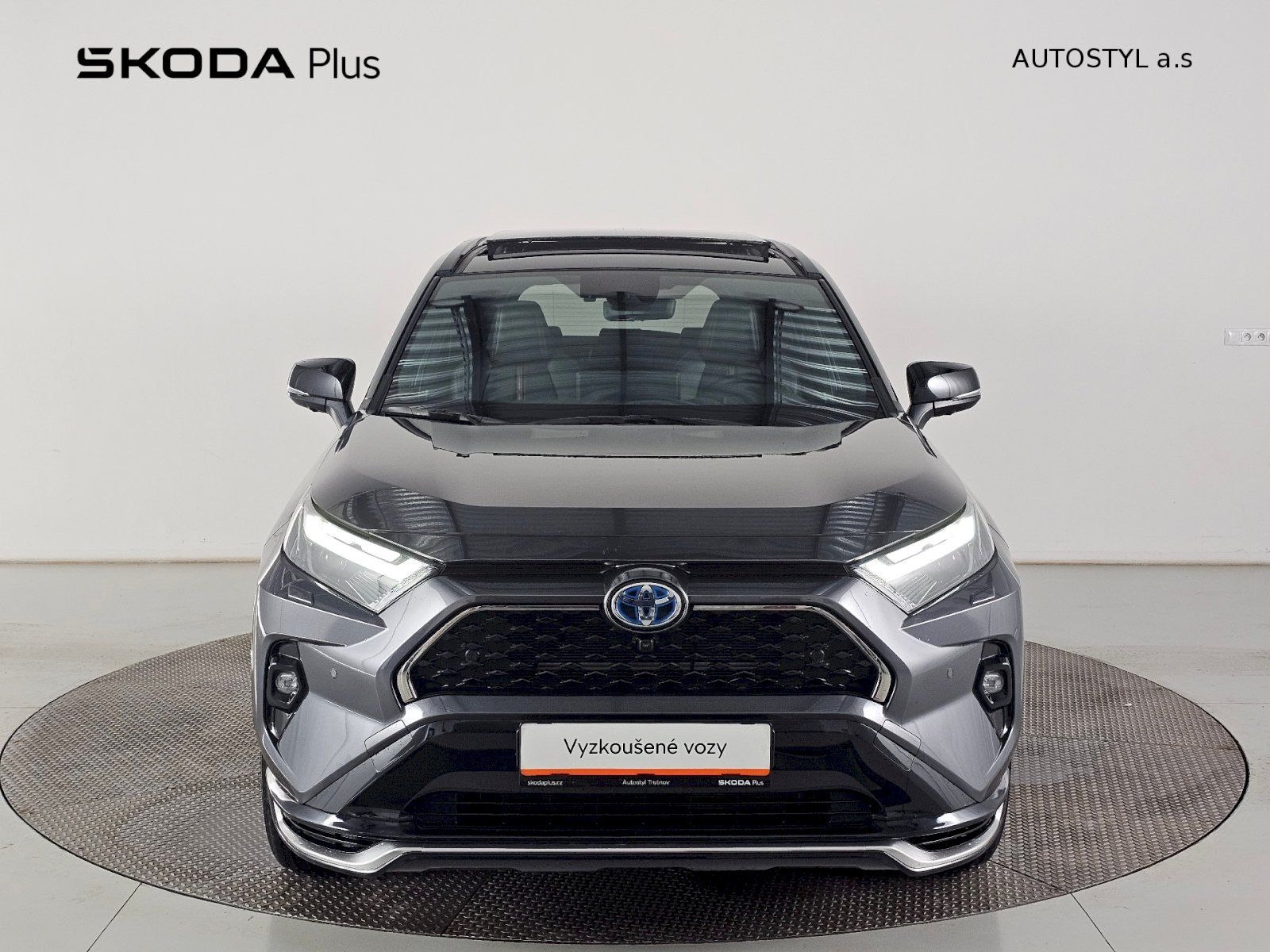 Toyota Rav4, 2.5PHEV 309k 4X4 EXECUTIVE SKY - fotka 4