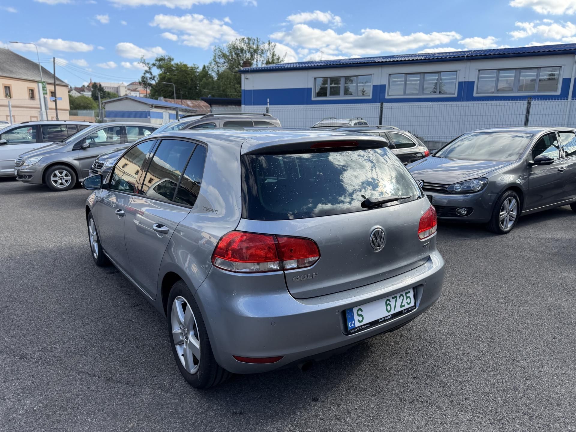 Volkswagen Golf, 1.2 Tsi 77kw - fotka 2