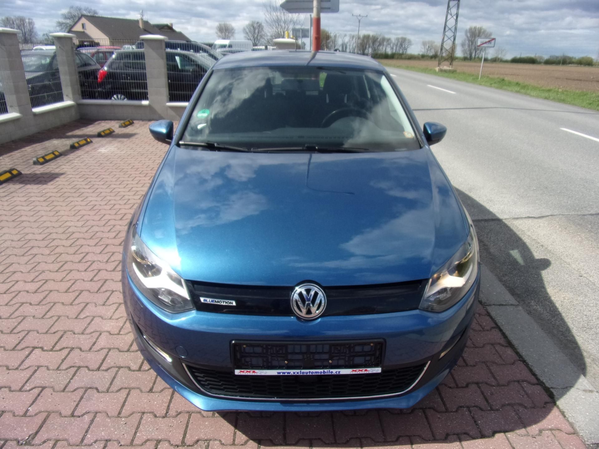 Volkswagen Polo, 1,0TSI KLIMA TEMP VÝHŘEV - fotka 2