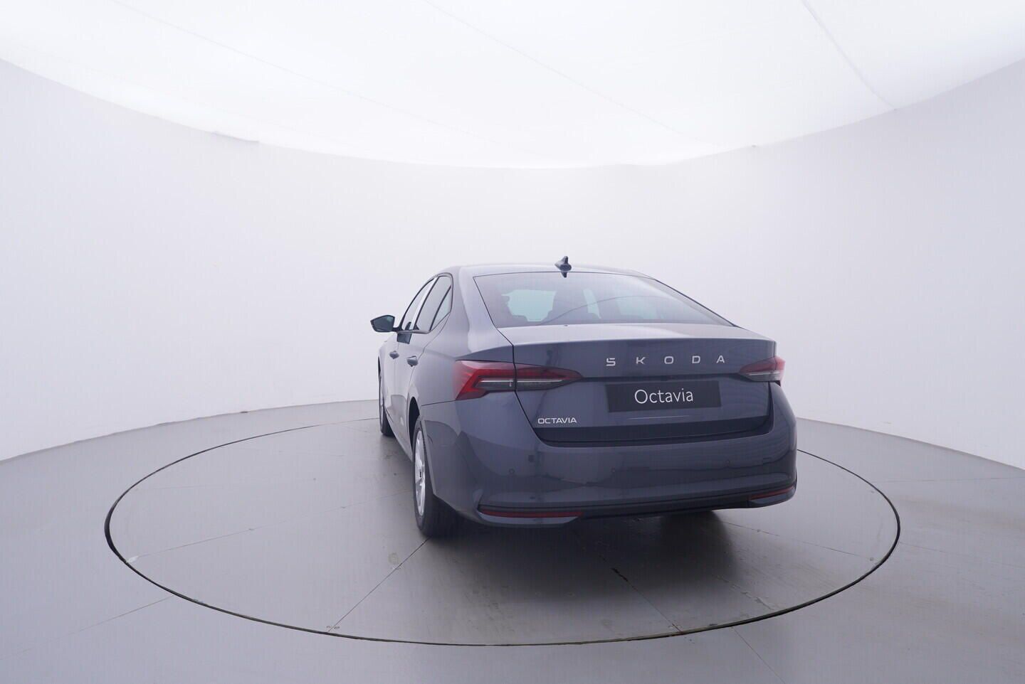 Škoda Octavia, 130 let - fotka 4
