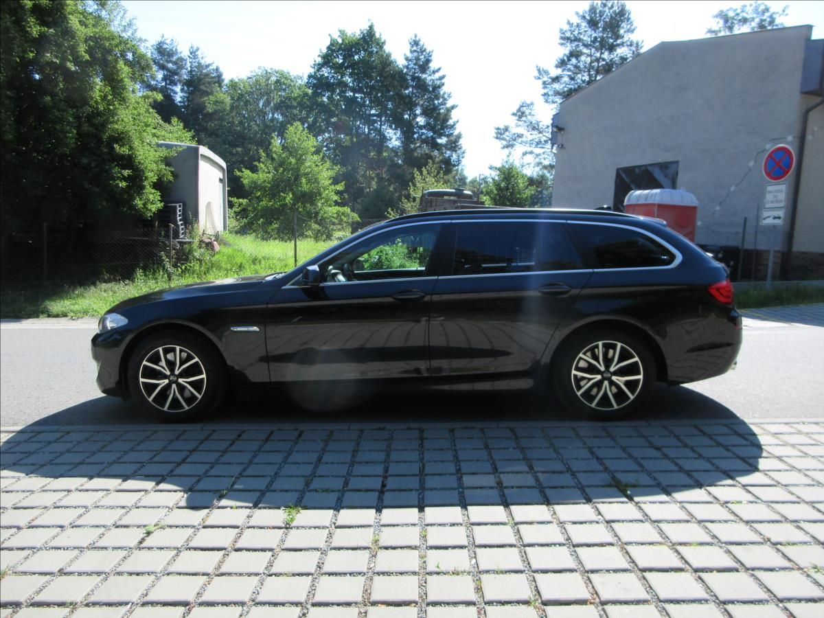 BMW Řada 5, 535d xDrive, Panorama, Navi, K - fotka 6