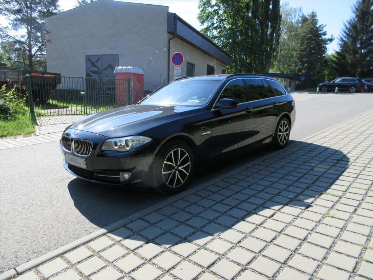 BMW Řada 5, 535d xDrive, Panorama, Navi, K - fotka 4