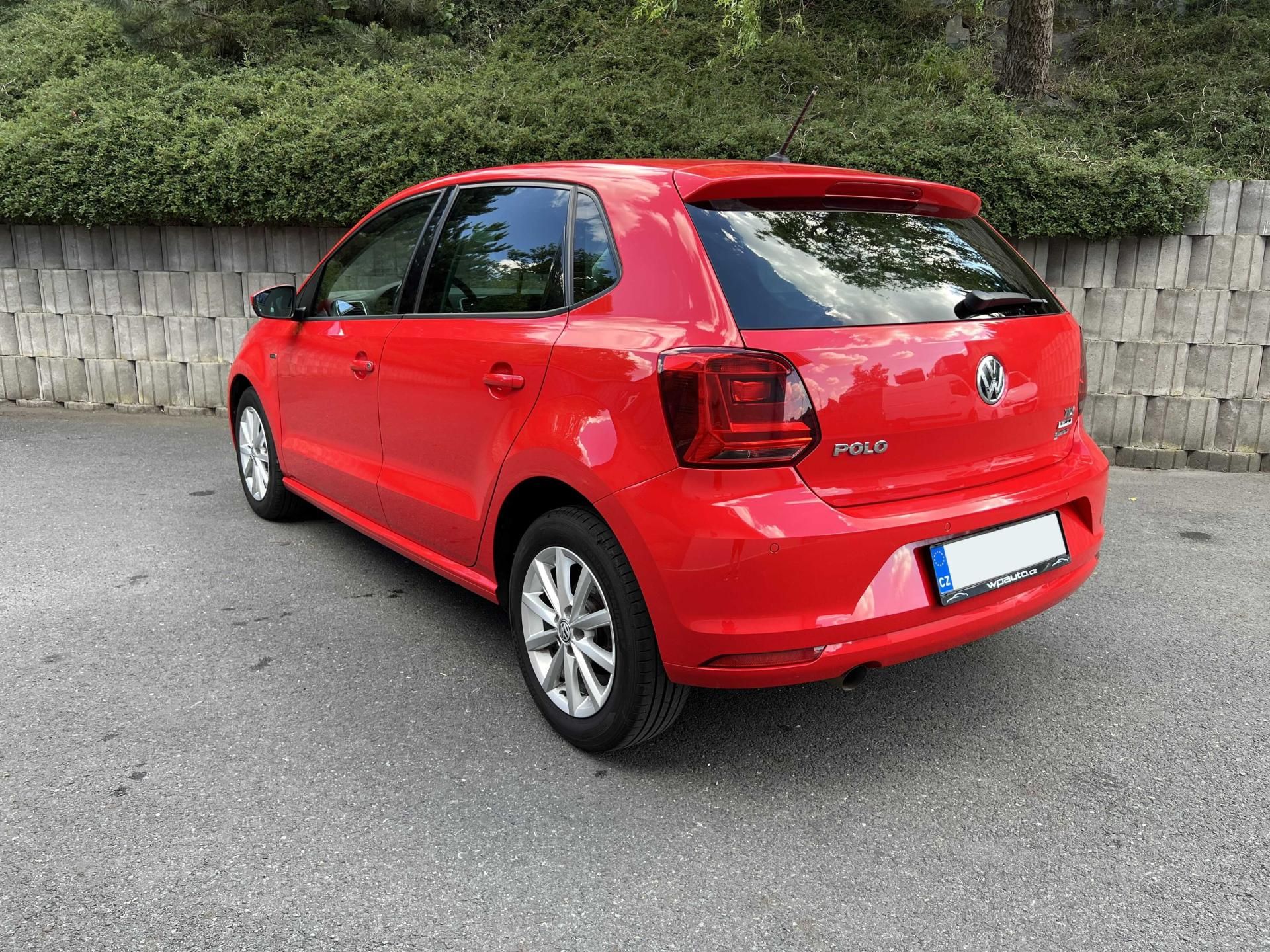 Volkswagen Polo, 1.4 TDi 77 kW CLIMATRONIC - fotka 4