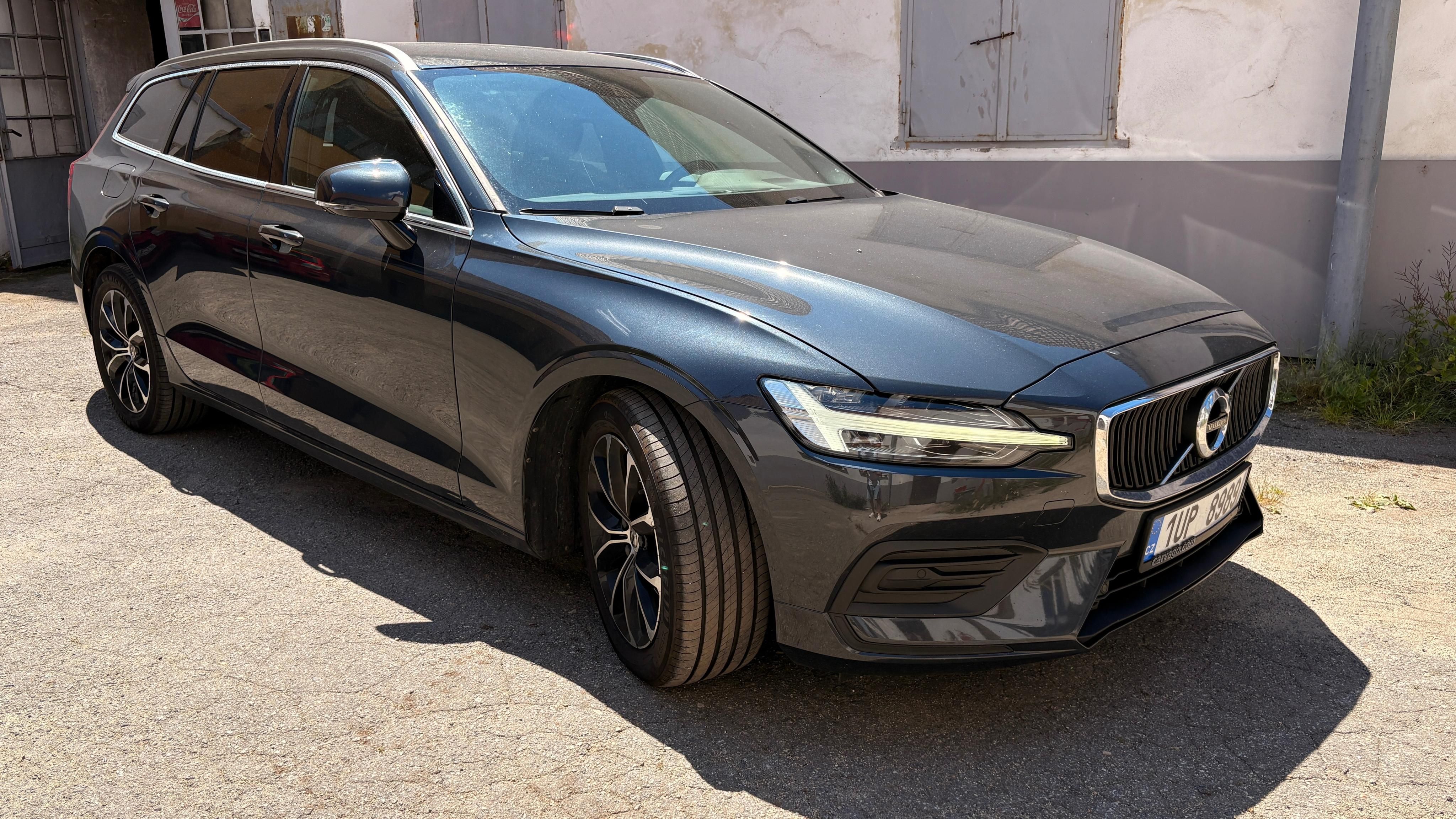 Volvo V60, Volovo V60 II D4 2.0 - fotka 2