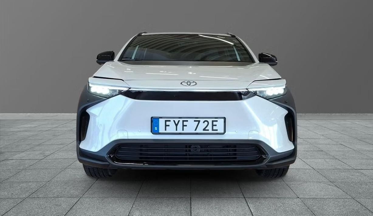 Toyota bZ4X, Style AWD 360k Tempomat LED - fotka 5