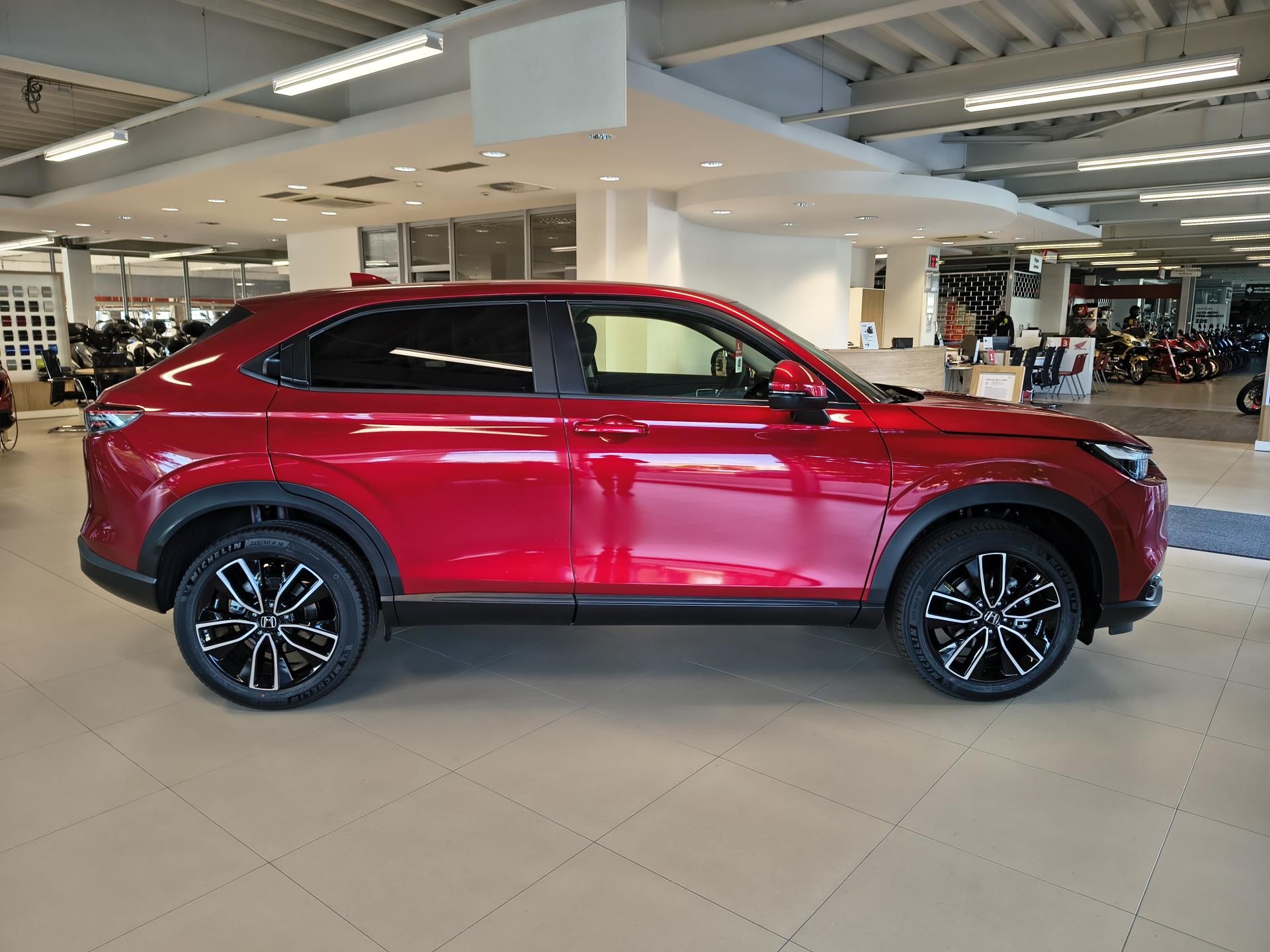 Honda HR-V, e:HEV 1.5 i-MMD Elegance 2027 - fotka 3