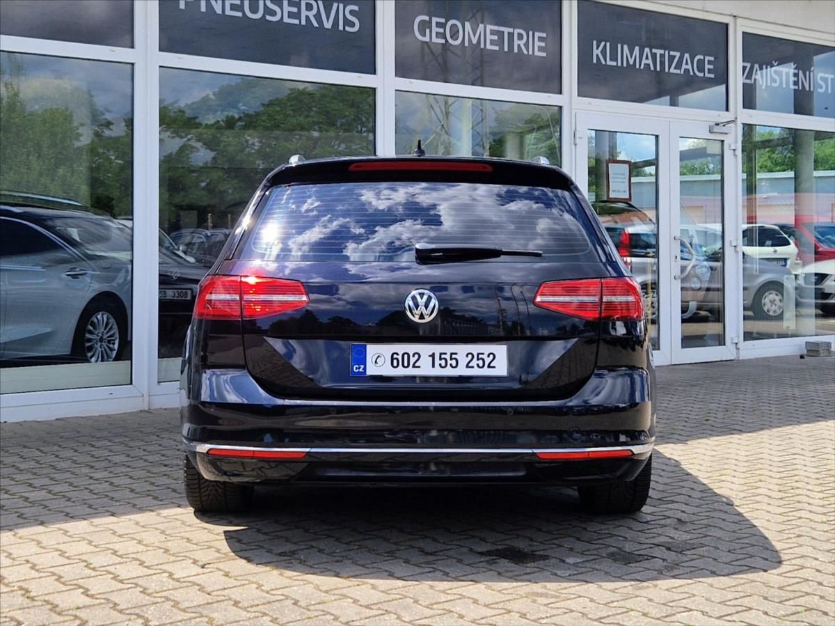 Volkswagen Passat, 2,0 TDI TOPSTAV - fotka 3