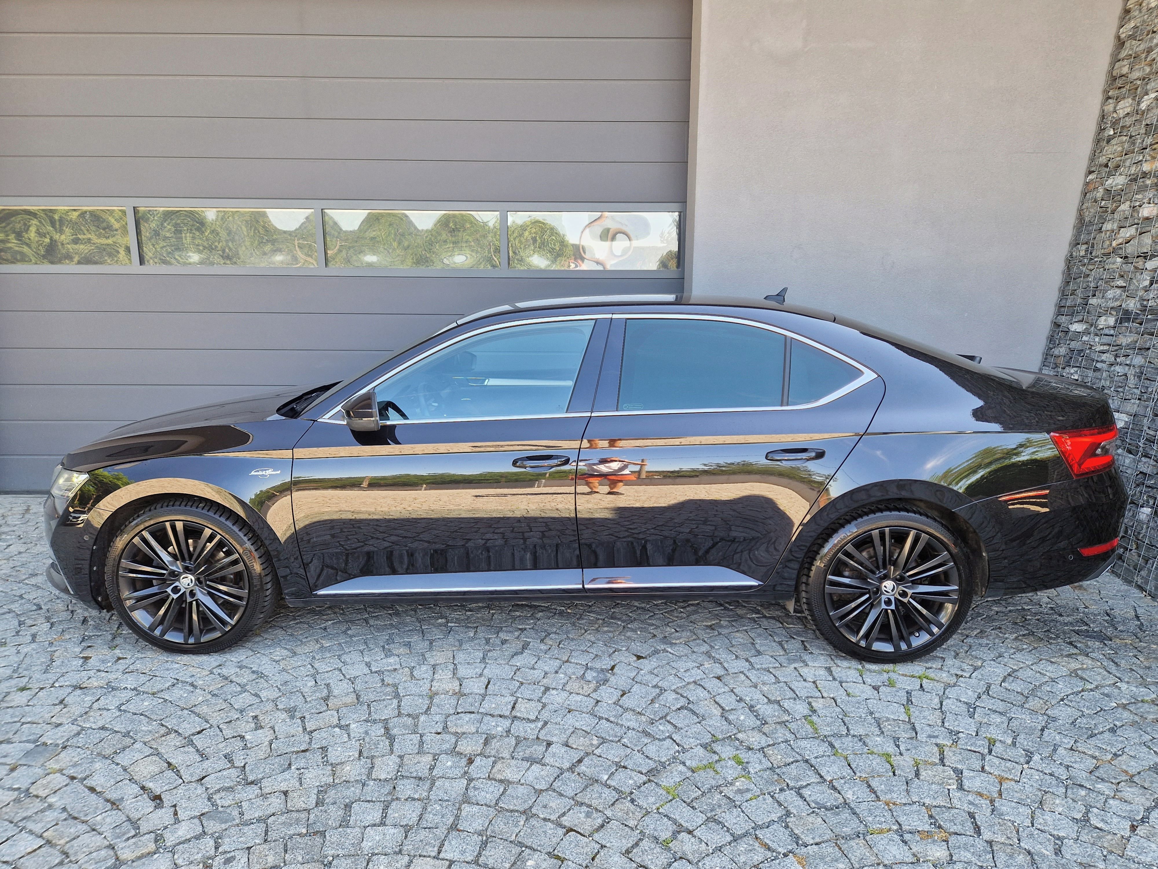 Škoda Superb, 2,0 TDI, 147 KW, DSG, L&K - fotka 2