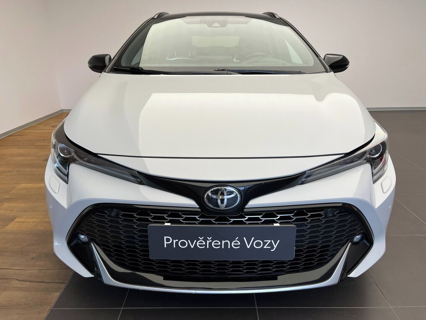 Toyota Corolla, 1.8 Hybrid GR-Sport Dynamic - fotka 2