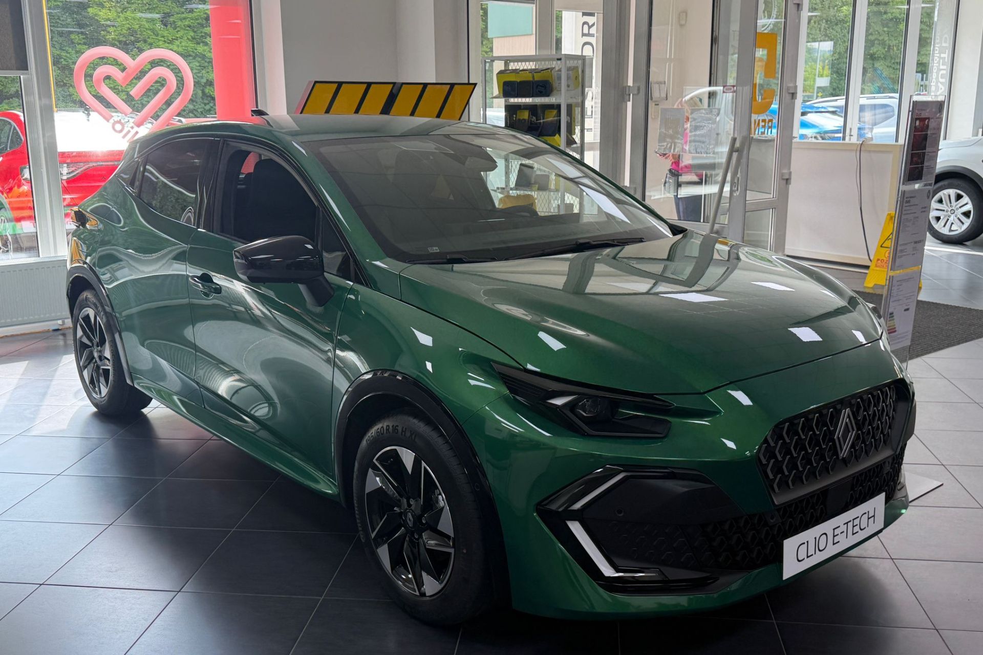 Renault Clio, Techno Full Hybrid 160