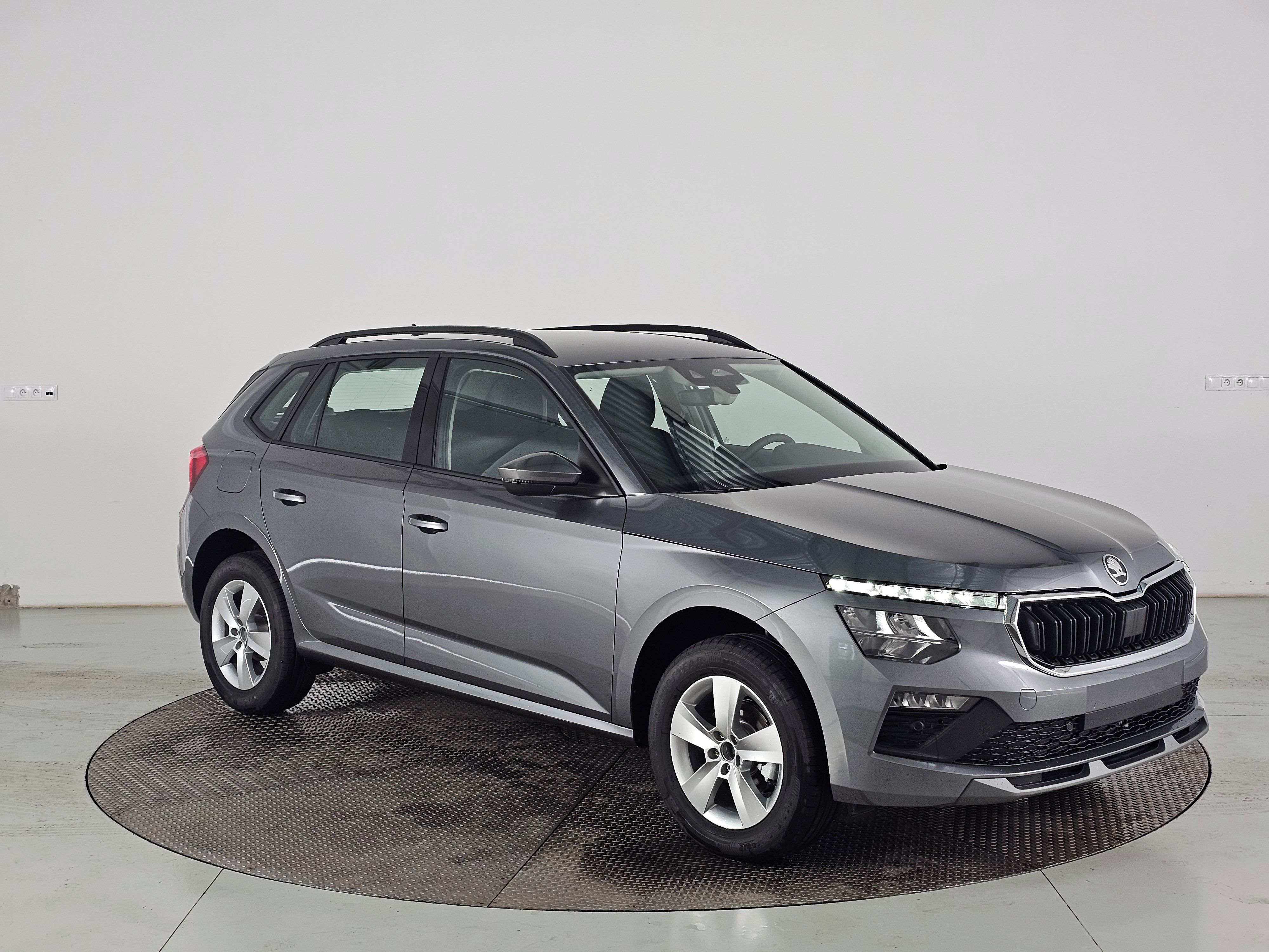 Škoda Kamiq, Classic 1.0TSI 85kW 6st man. - fotka 3
