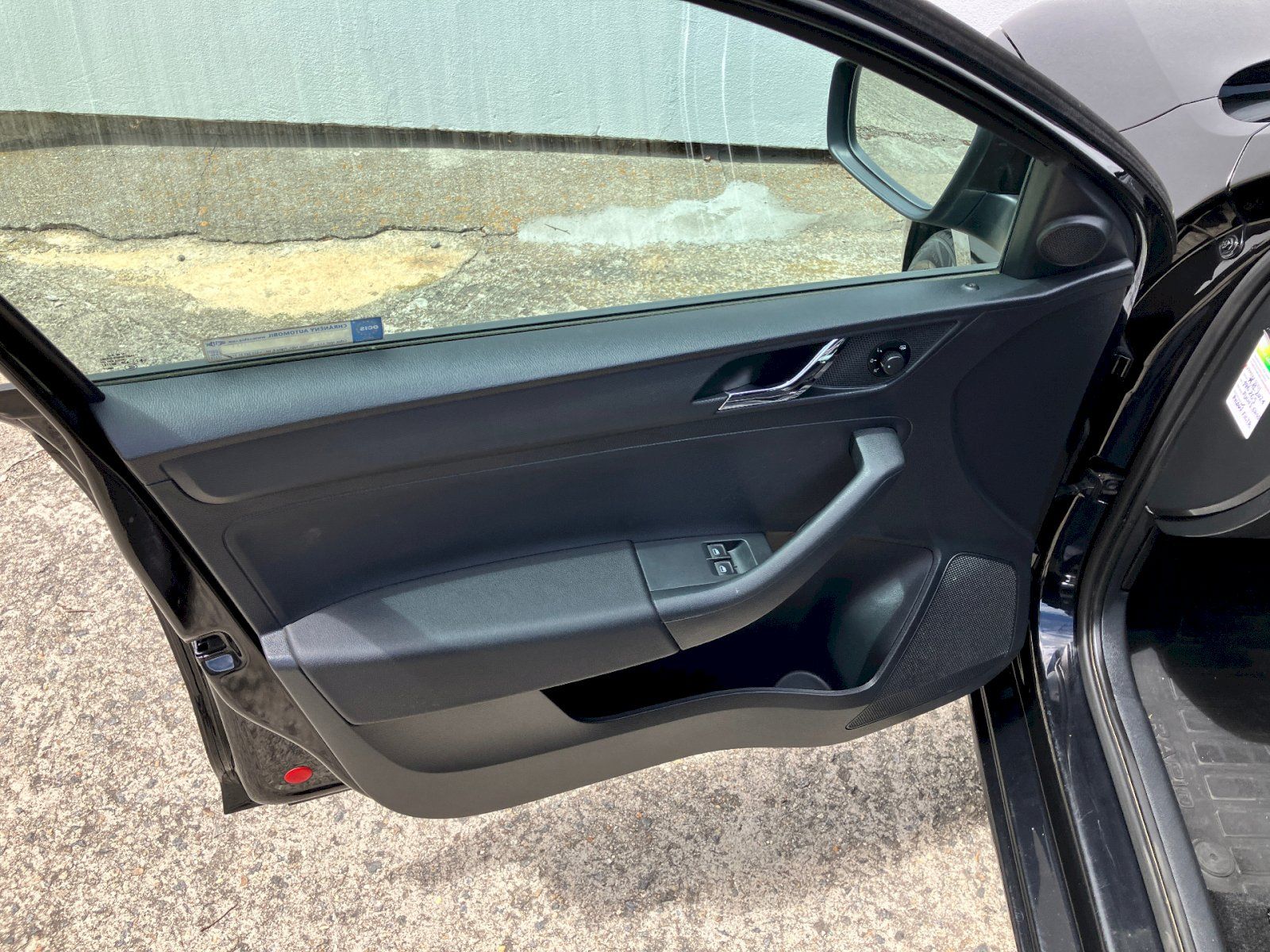 Škoda Rapid, 1.6 DPF 77 kW 5G Amb +zim kola - fotka 6