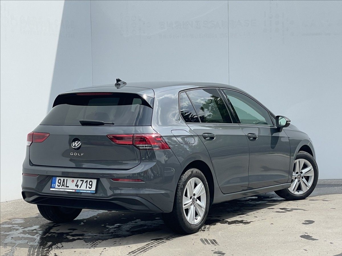 Volkswagen Golf, 1,0 TSI Life KESSY+Kamera - fotka 3