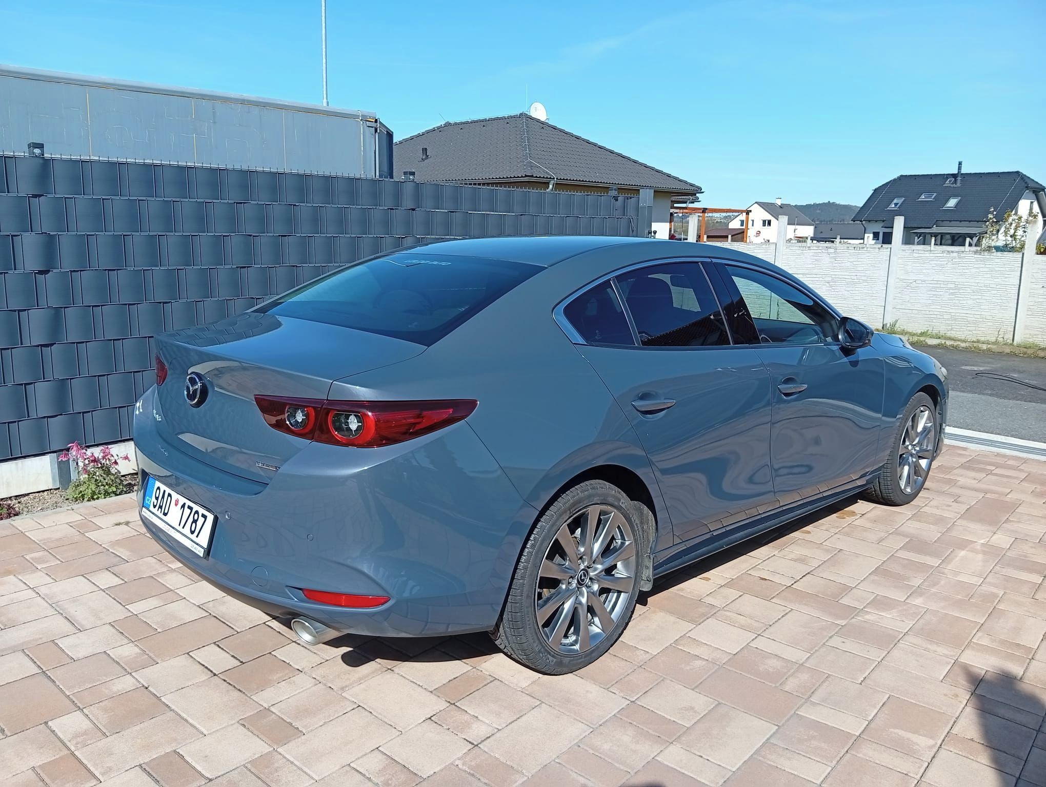 Mazda 3, ExclusiveLine Skyactiv-X 186HP