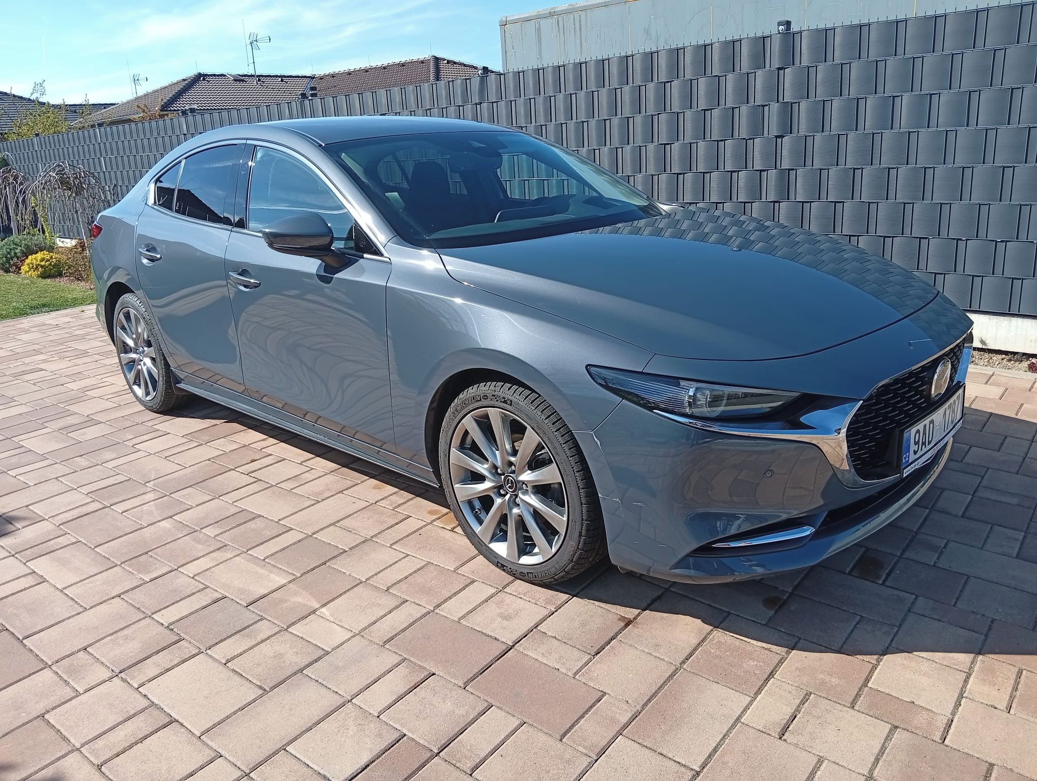 Mazda 3, ExclusiveLine Skyactiv-X 186HP - fotka 2