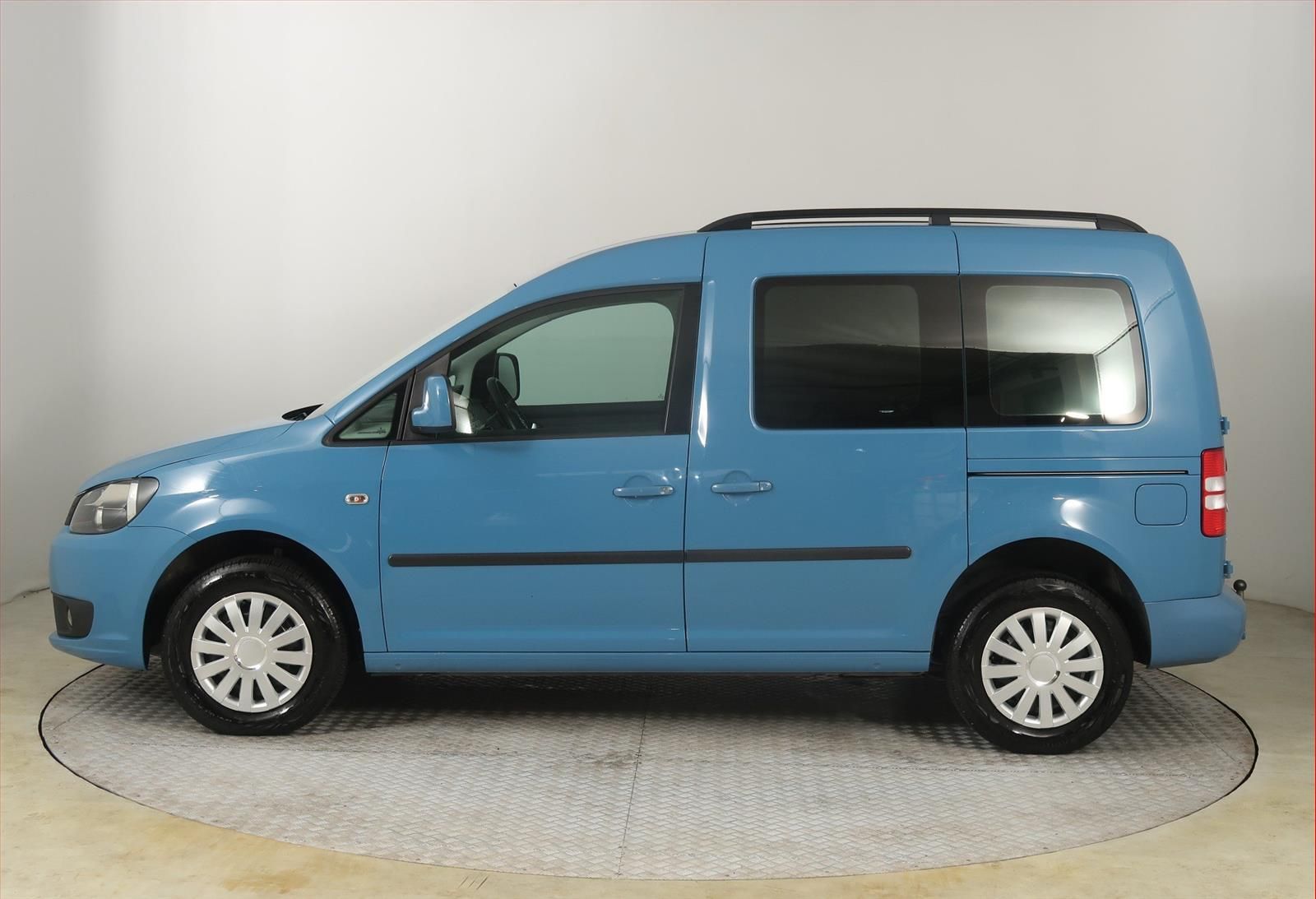 Volkswagen Caddy, 1.6 TDI, 5Míst, Klima, ČR - fotka 3