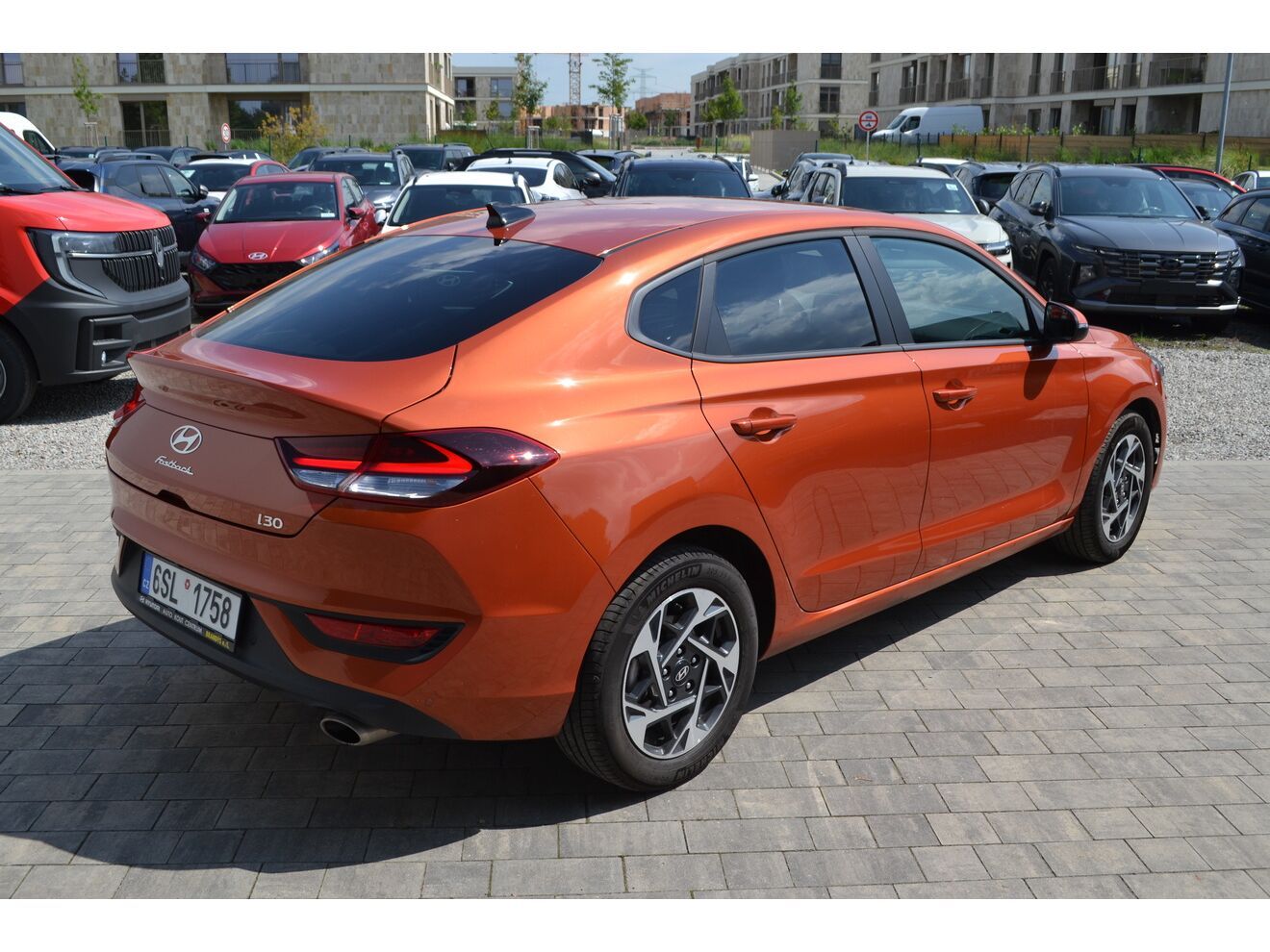 Hyundai i30, FB FL 1,0T- GDI FAMILY NAVI - fotka 5