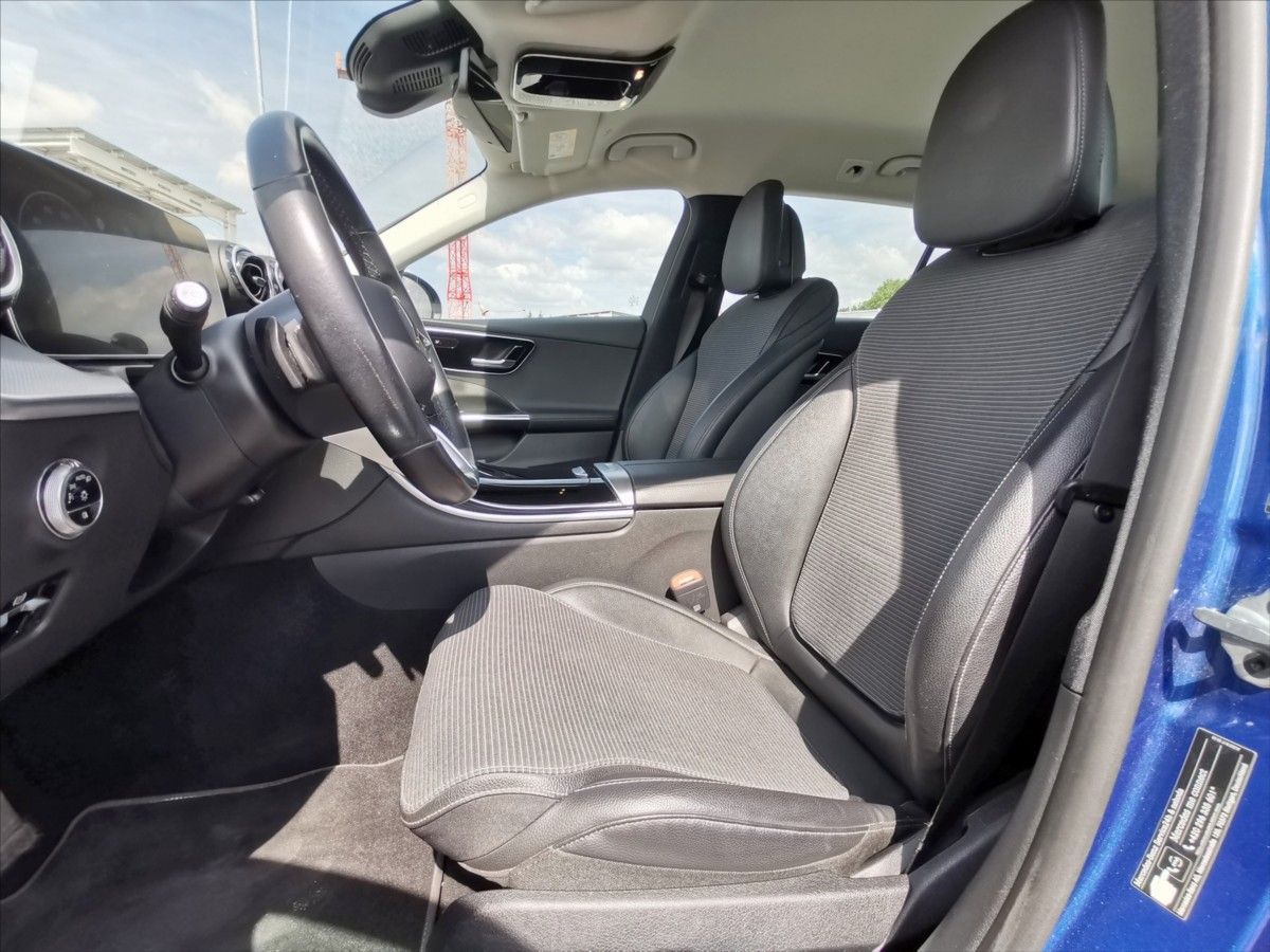 Mercedes-Benz Třídy C, C200 T Avantgarde*tažné*1.maj. - fotka 5