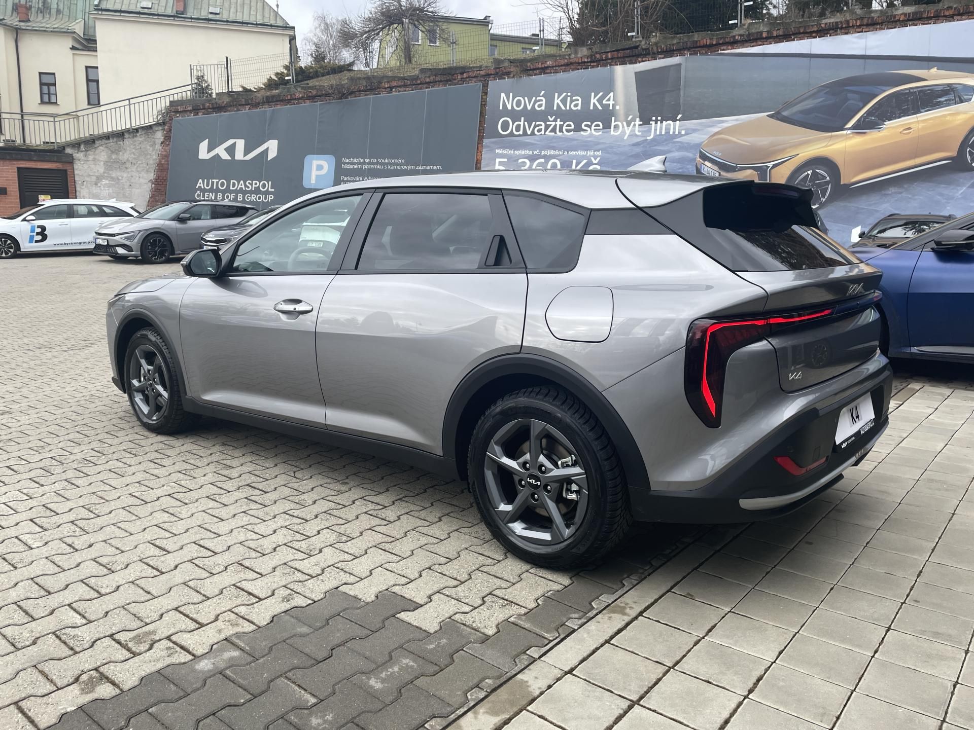 Kia K4, 1.0T-GDi 6MT SPIN - fotka 5