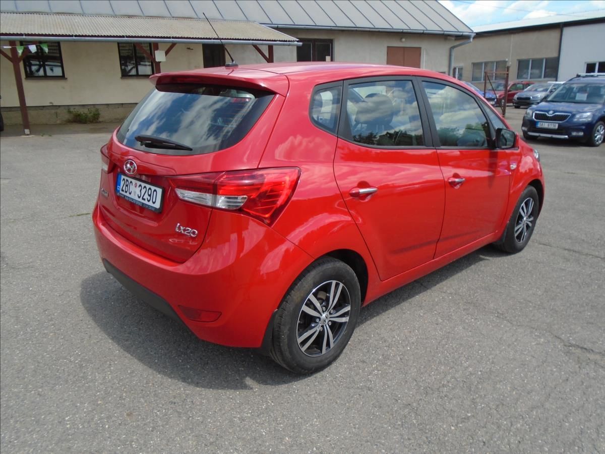Hyundai ix20, 1,6 - fotka 4