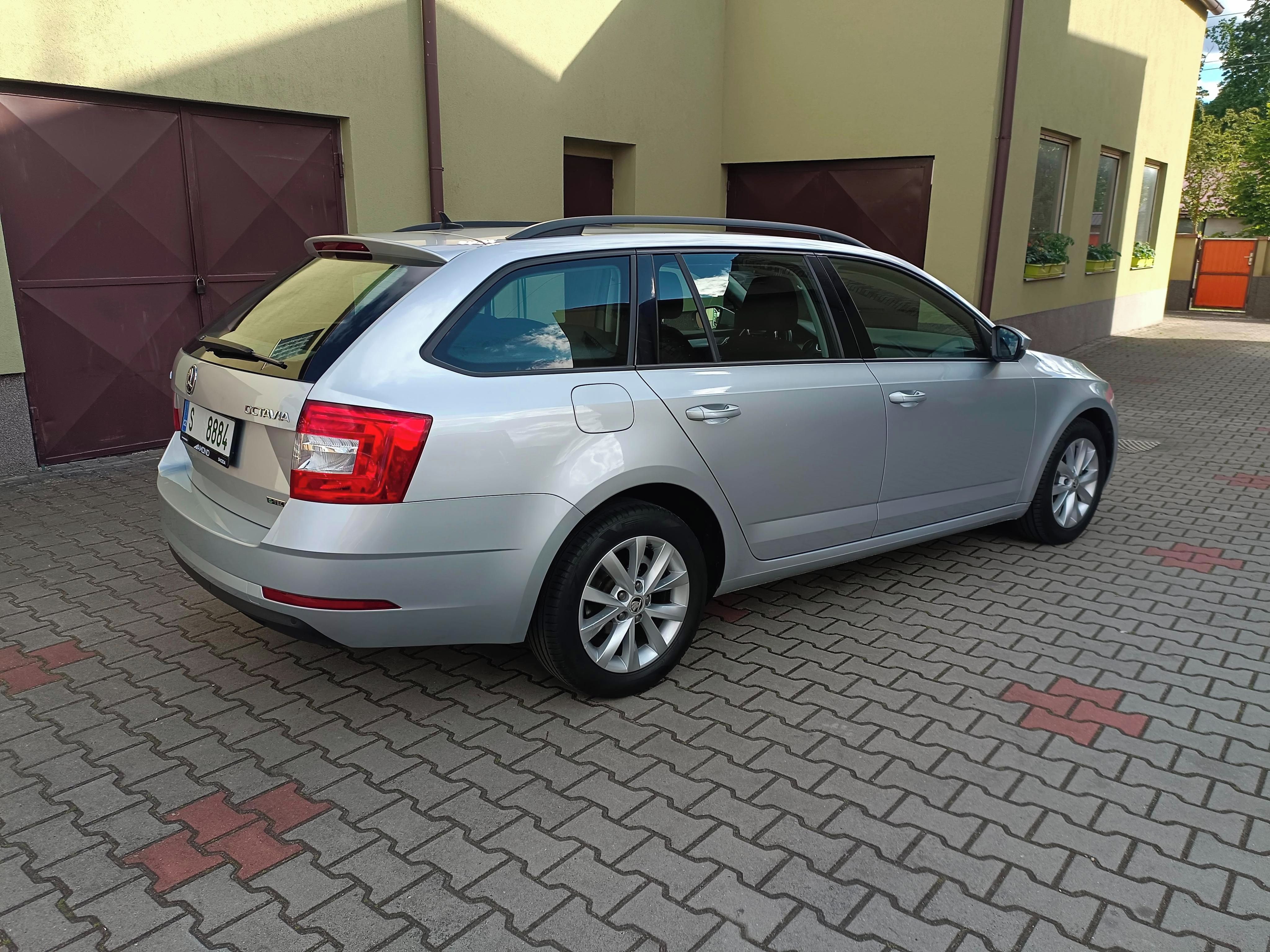 Škoda Octavia, 1.5 TGI 96 kW CNG DSG Elegance - fotka 3
