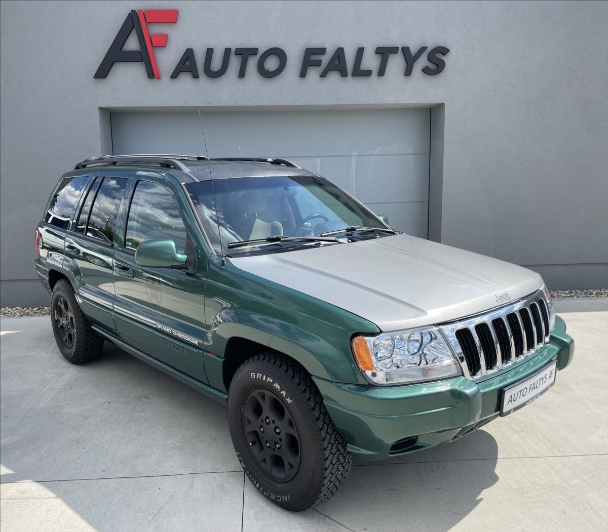 Jeep Grand Cherokee, 4,0 i 140KW AUTOMAT