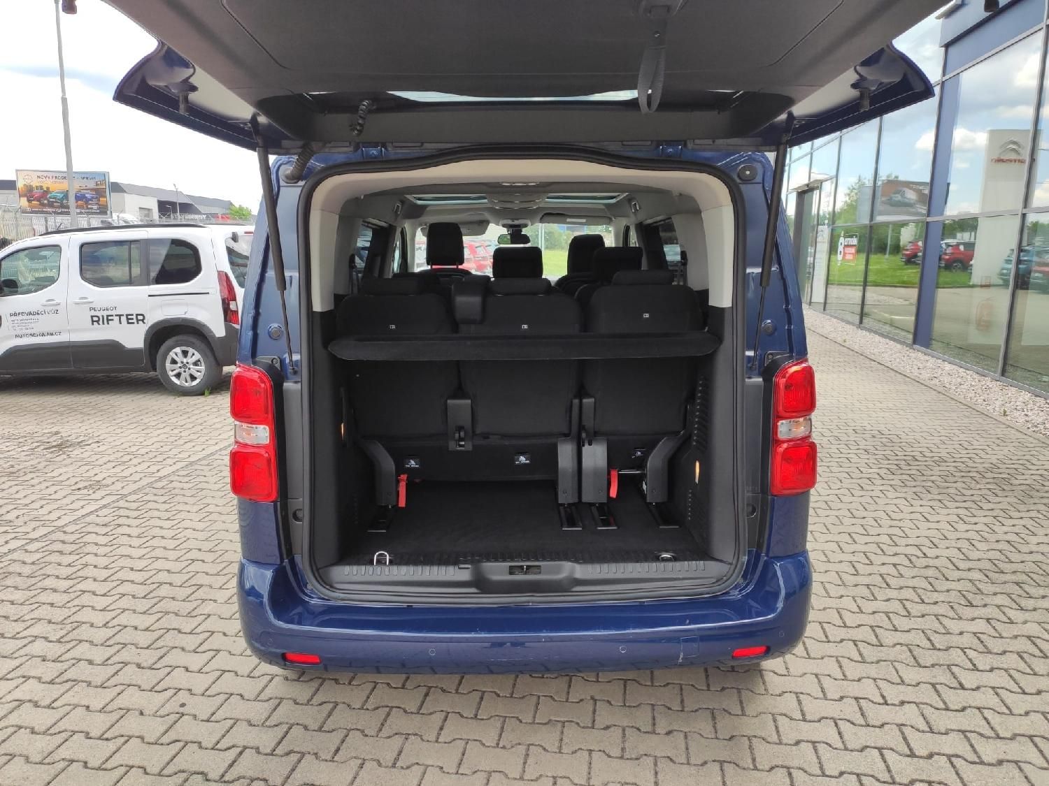 Citroën SpaceTourer, 2.0 HDI MAN6 150k 1. majitel - fotka 6