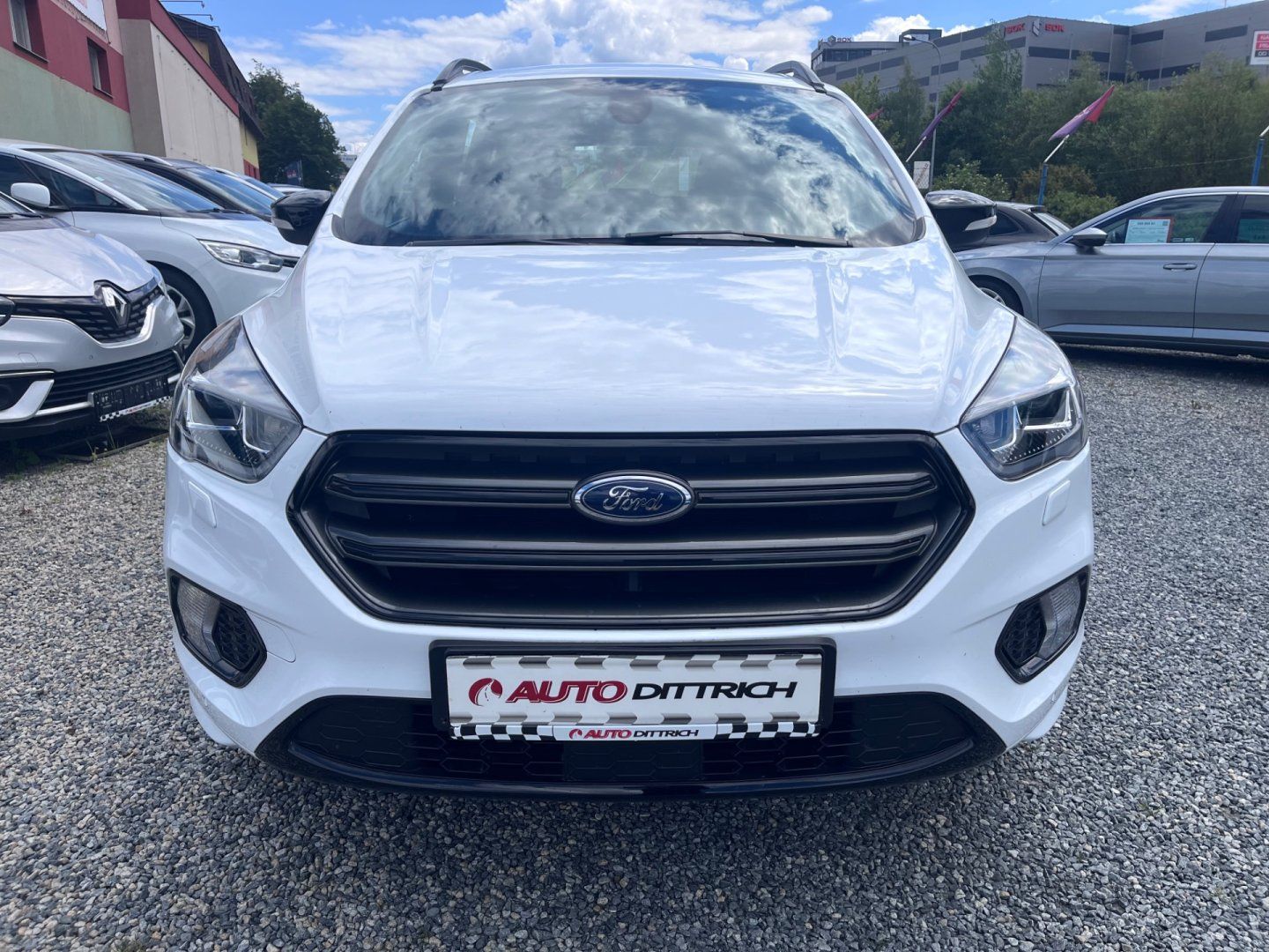 Ford Kuga, 1.5 EB ST- LINE - fotka 3