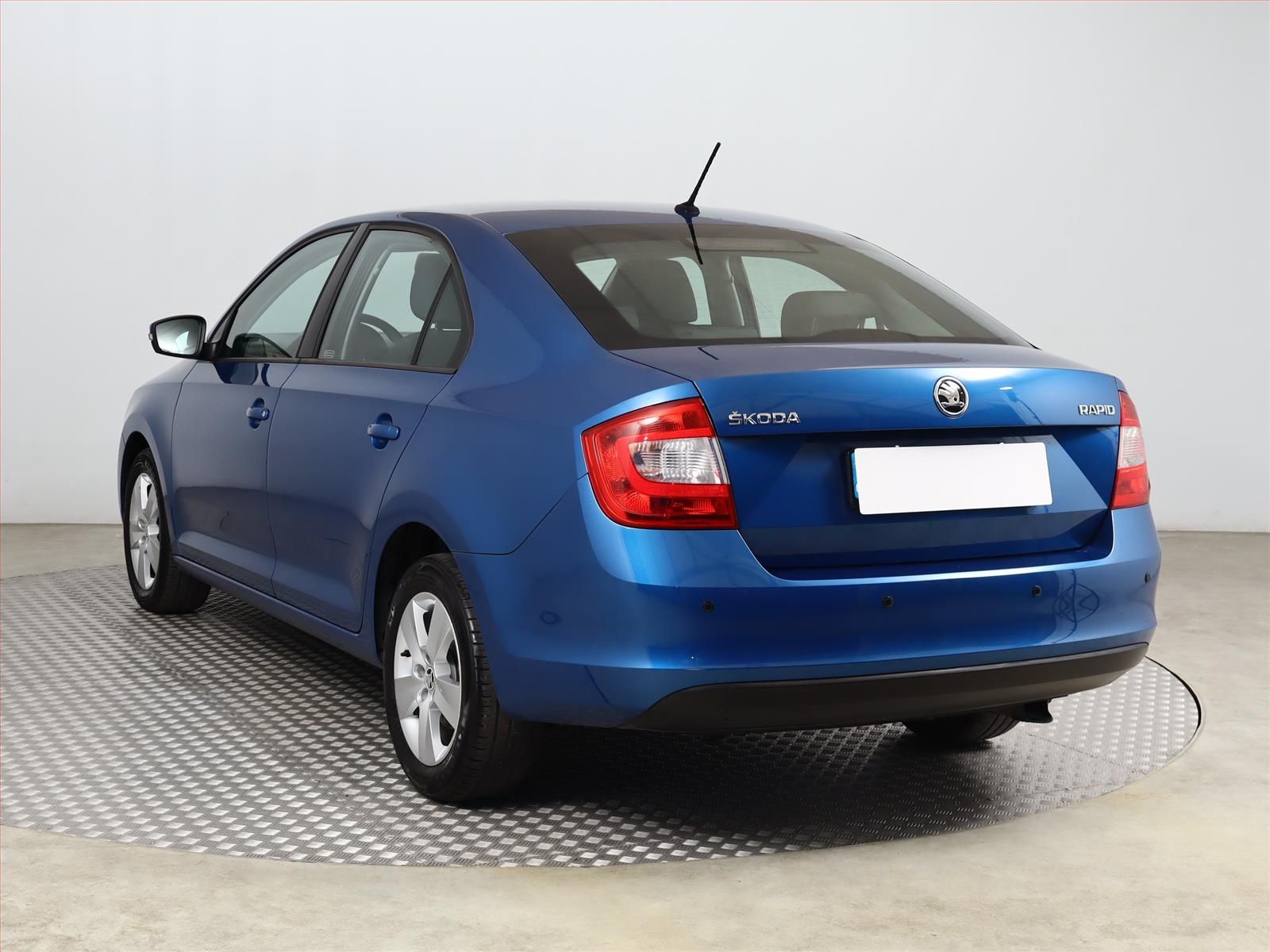 Škoda Rapid, 1.2 TSI, Automat, Serv.kniha - fotka 4