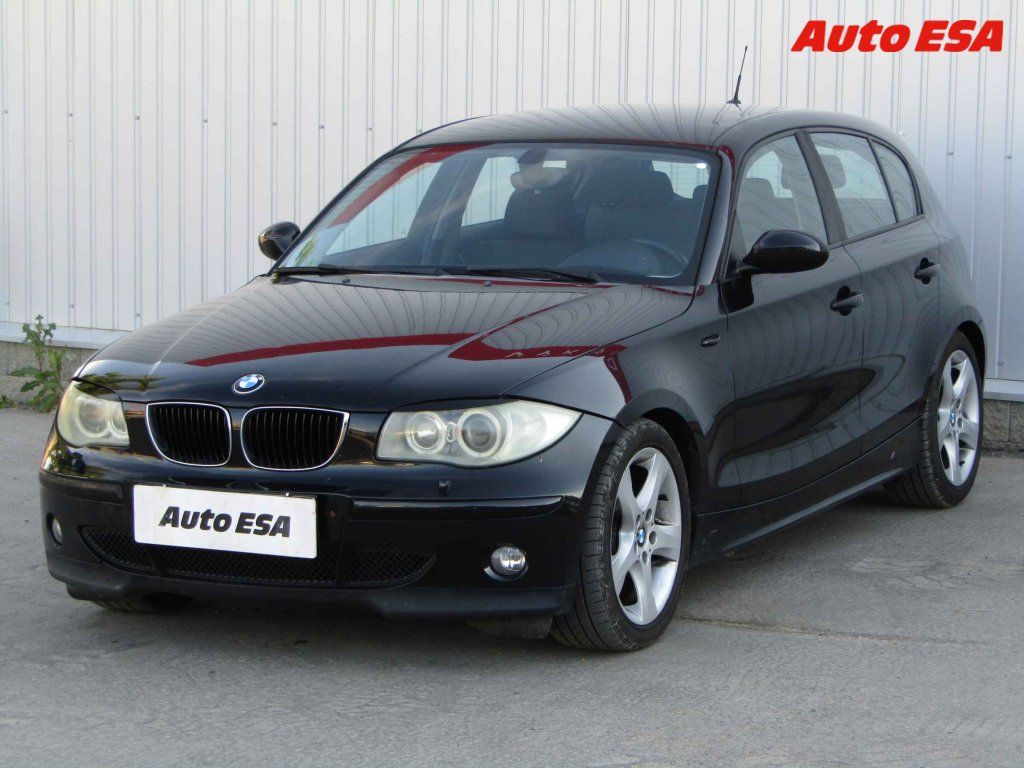 BMW Řada 1, 2.0d - fotka 3