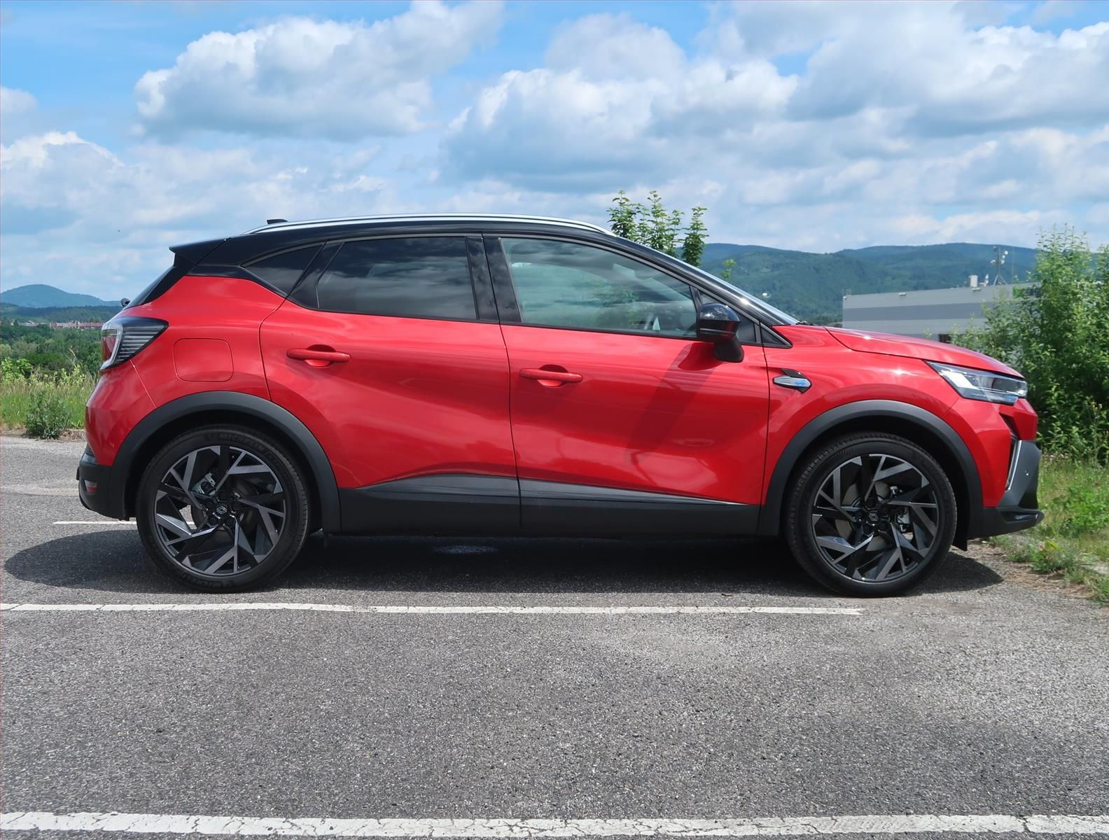 Renault Captur, E-Tech Full Hybrid - fotka 6