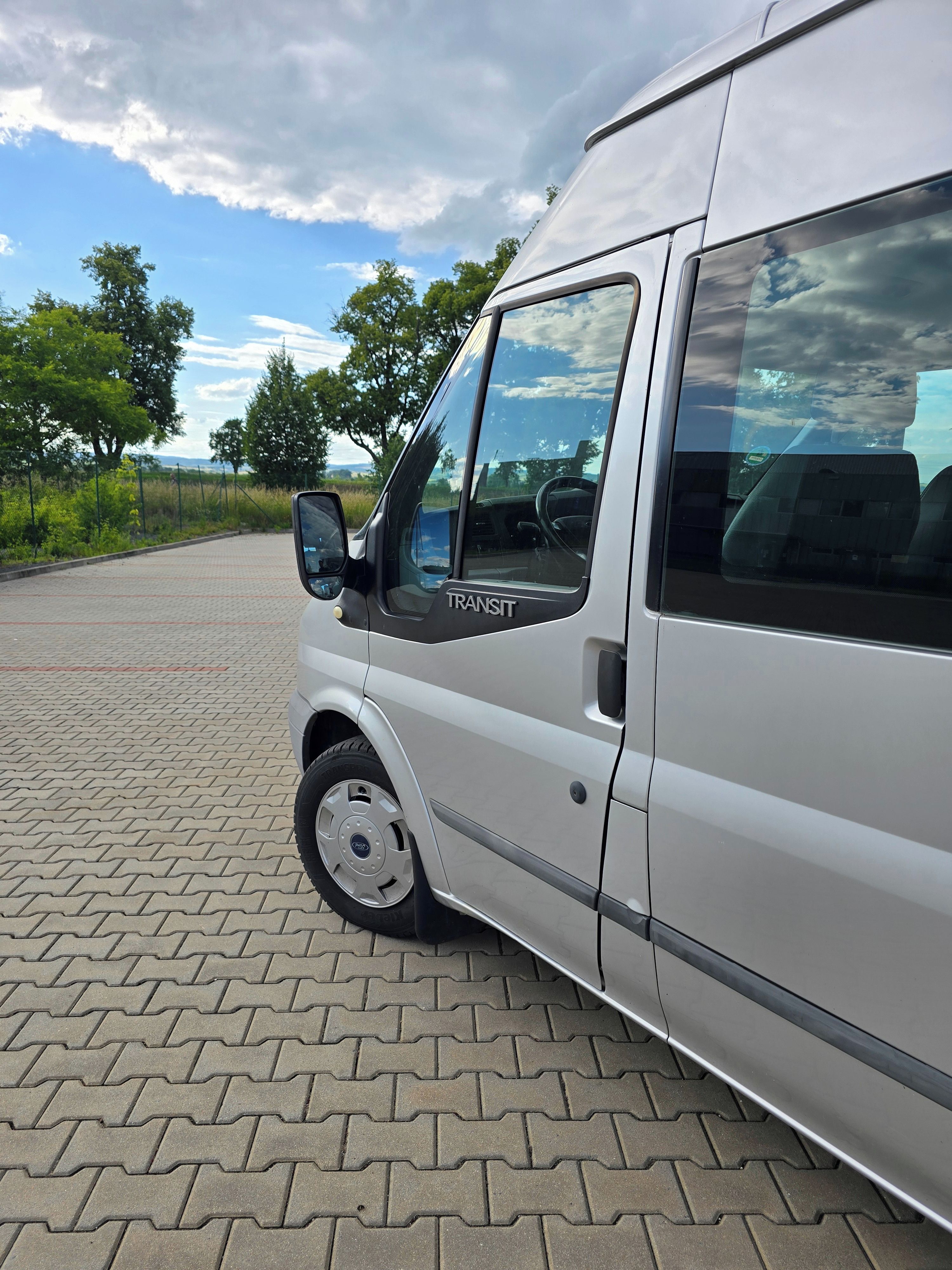 Ford Transit, Ford Transit 300L 9 míst - fotka 6