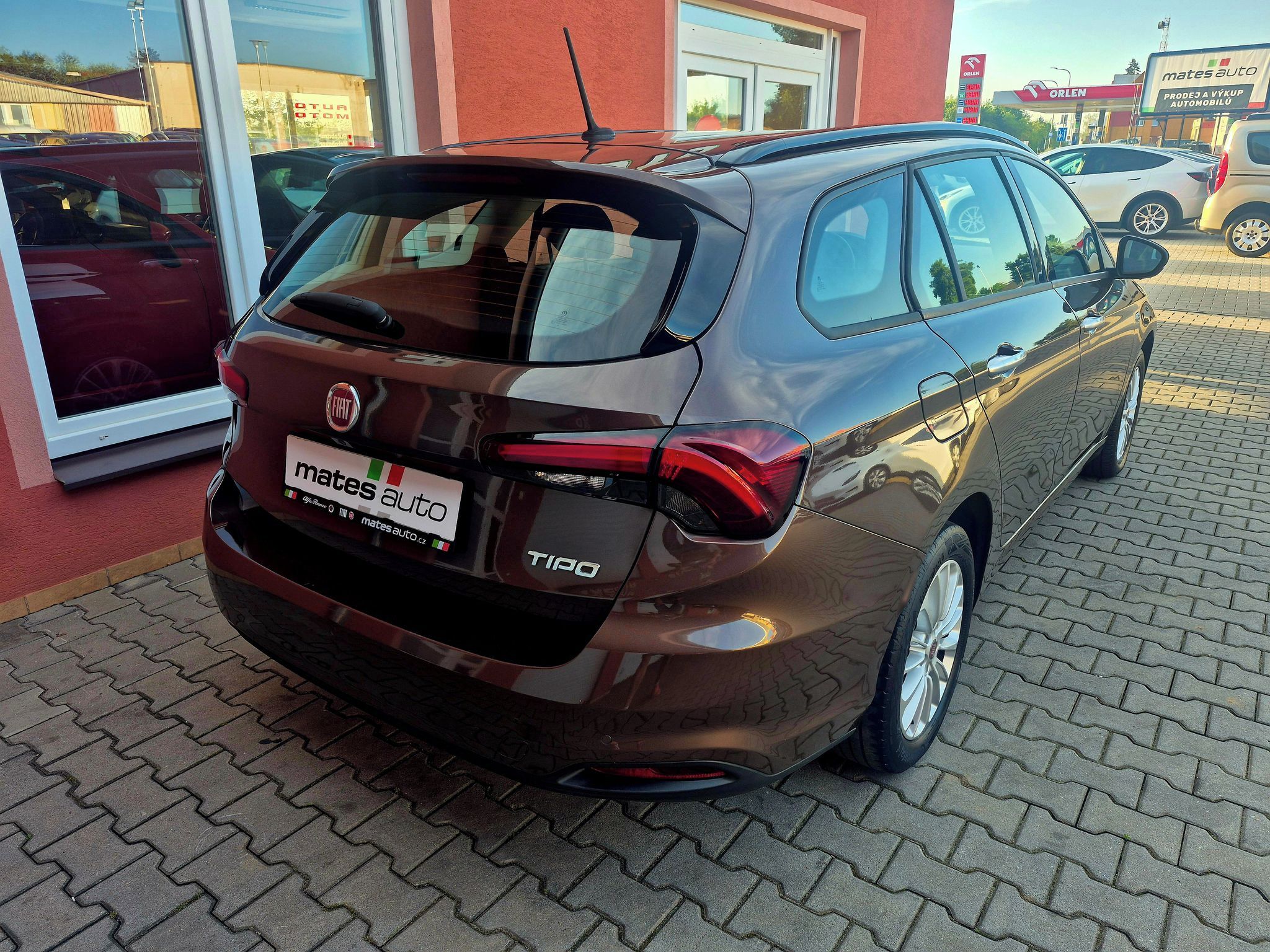 Fiat Tipo, 1.0 Life 73kw - fotka 6