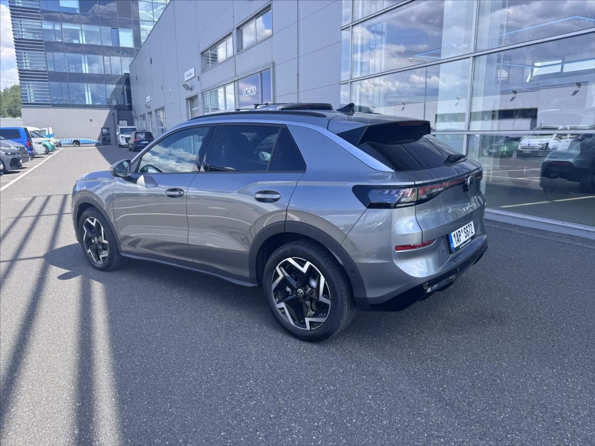 Volkswagen T-Roc, 1,5 eTSI R-Line - fotka 3