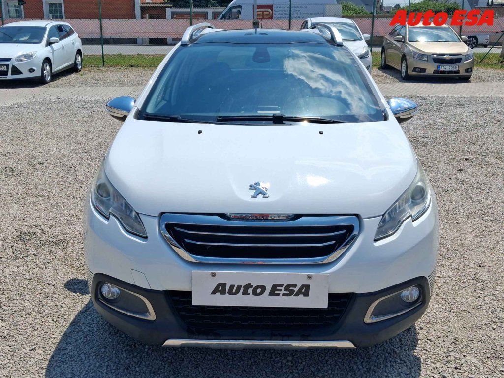Peugeot 2008, 1.6 i,ČR - fotka 2