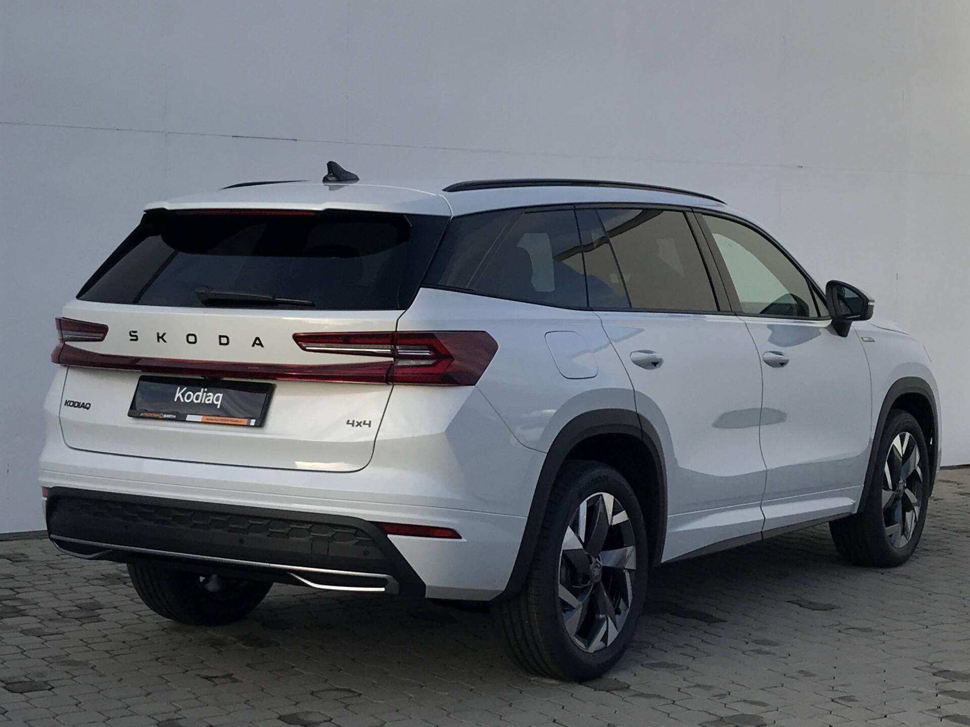Škoda Kodiaq, Sportline 7DSG 4x4 2,0TDI - fotka 5