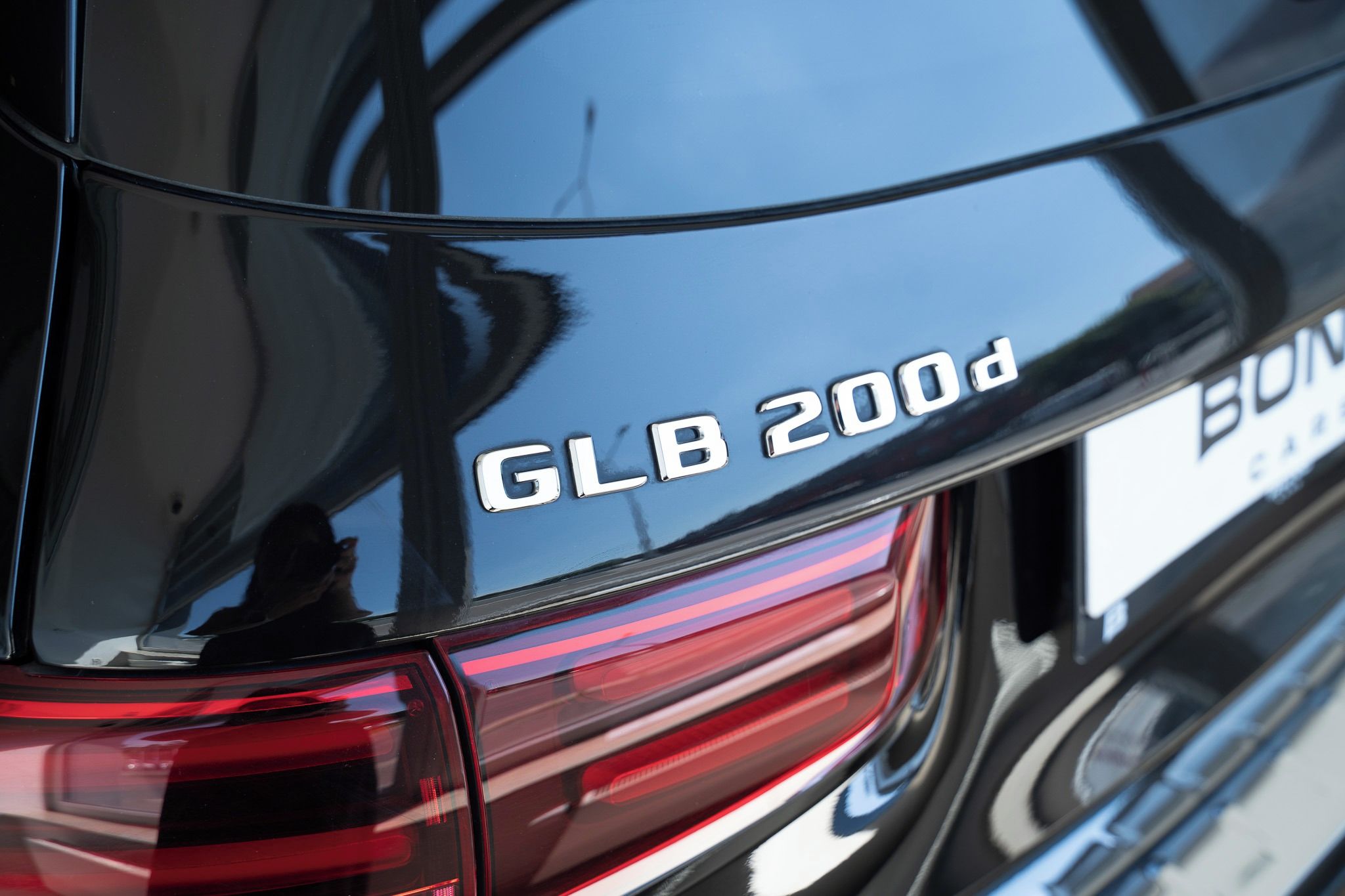 Mercedes-Benz GLB, 200 d 4M/AMGPREMIUM/ESP/LED - fotka 5