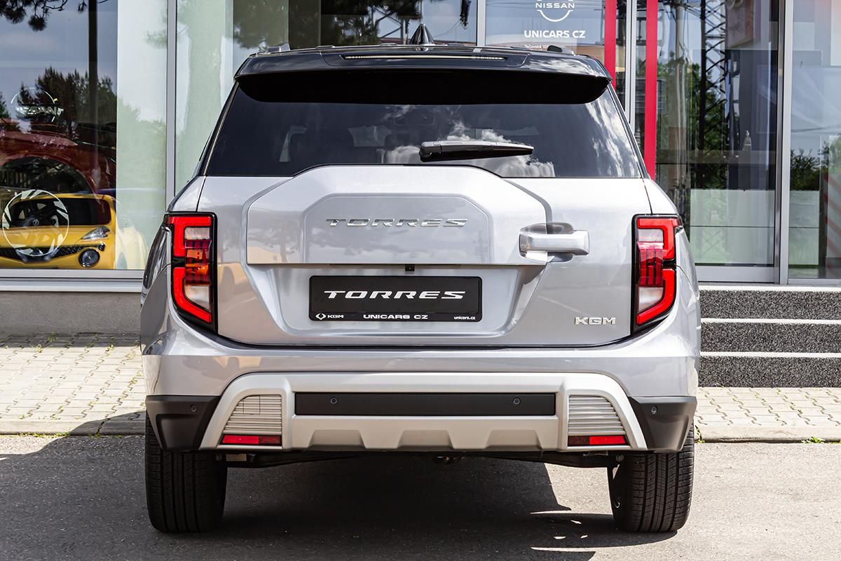 SsangYong Torres, 1,5 GDI 4WD AT PREMIUM 5el.dve - fotka 6