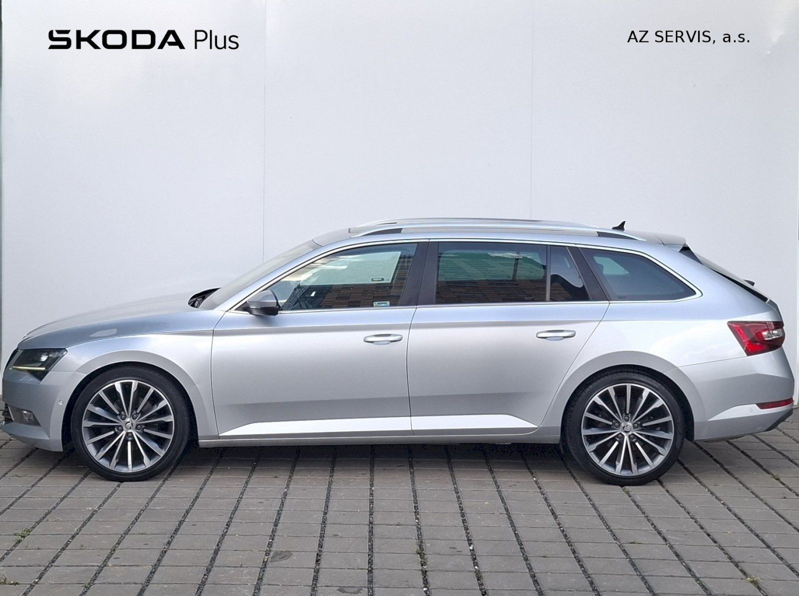 Škoda Superb, 2.0TDI 140kW 4x4 L&K DSG - fotka 3
