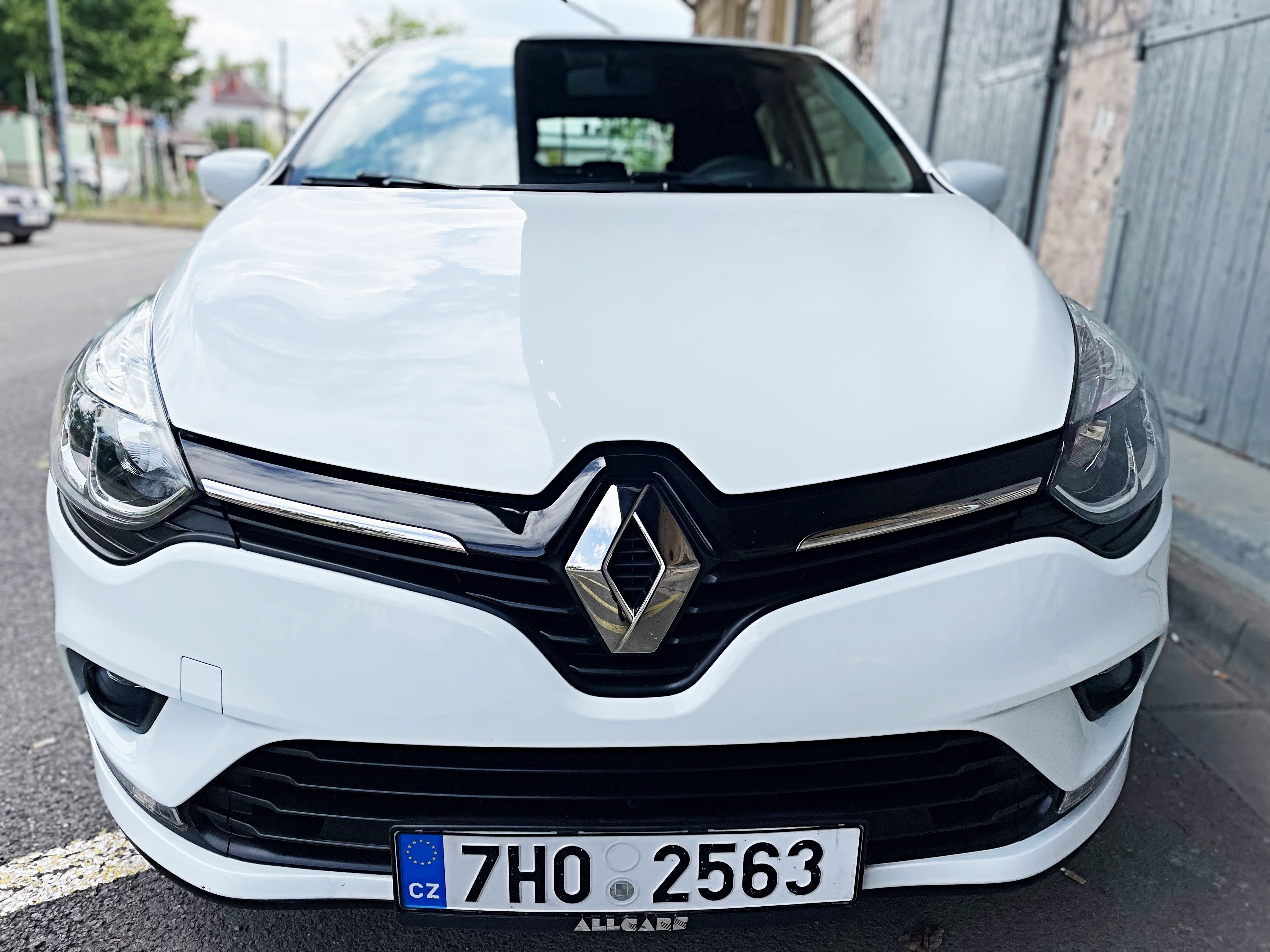 Renault Clio, 1.2i 43.000KM 1.MAJ NOVÉ ROZV. - fotka 2