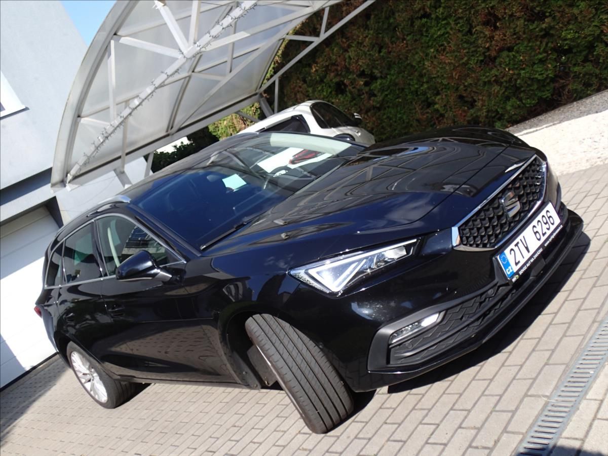 Seat Leon, 1,5 eTSI,Execelent,DSG,Tažné - fotka 3