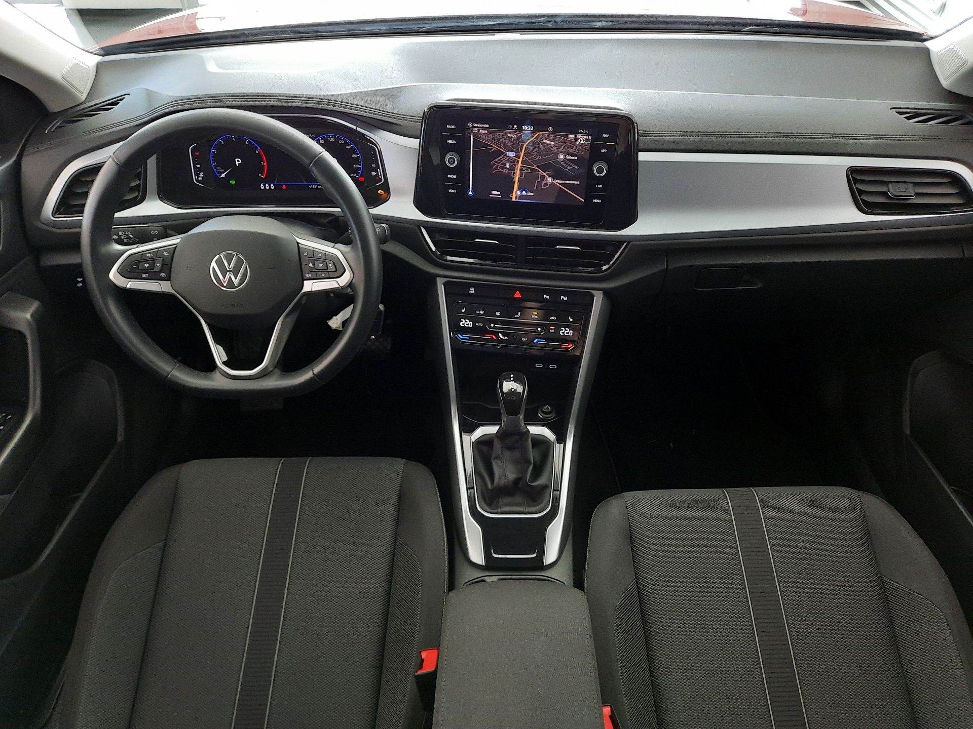 Volkswagen T-Roc, 1.5 TSI (110kW/150k) DSG, Life - fotka 5