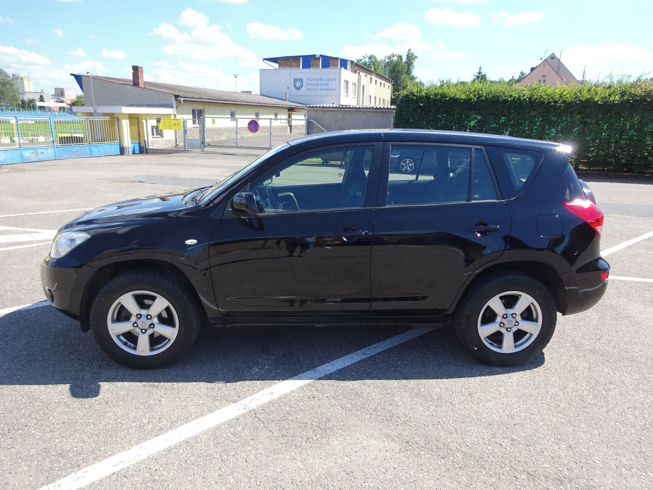 Toyota Rav4, 2.0i (112 KW) 4x4 - fotka 2