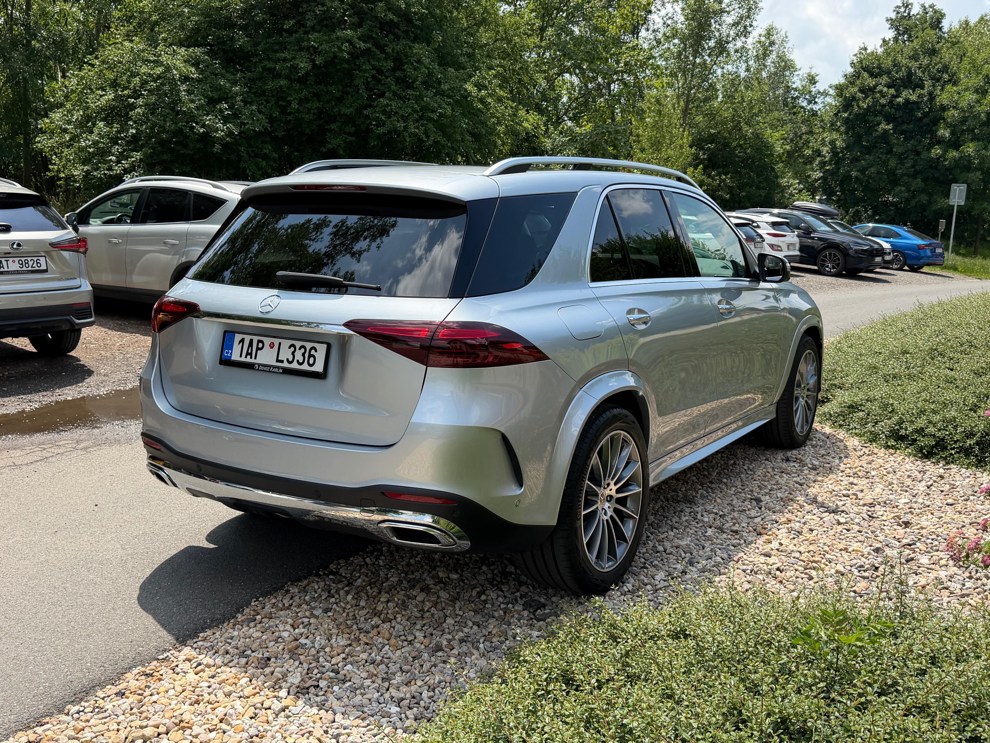 Mercedes-Benz GLE, 450d 4Matic AMG Airmatic - fotka 5