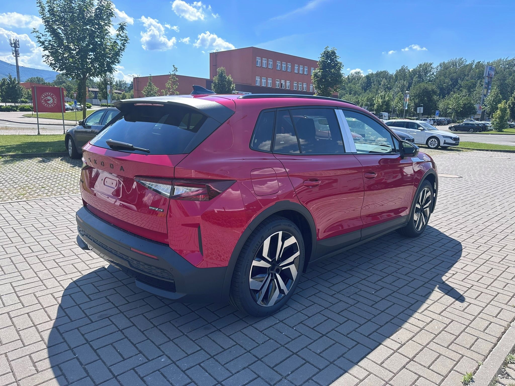 Škoda Elroq, Sportline 140 kW, 60 kWh,SKLAD - fotka 6