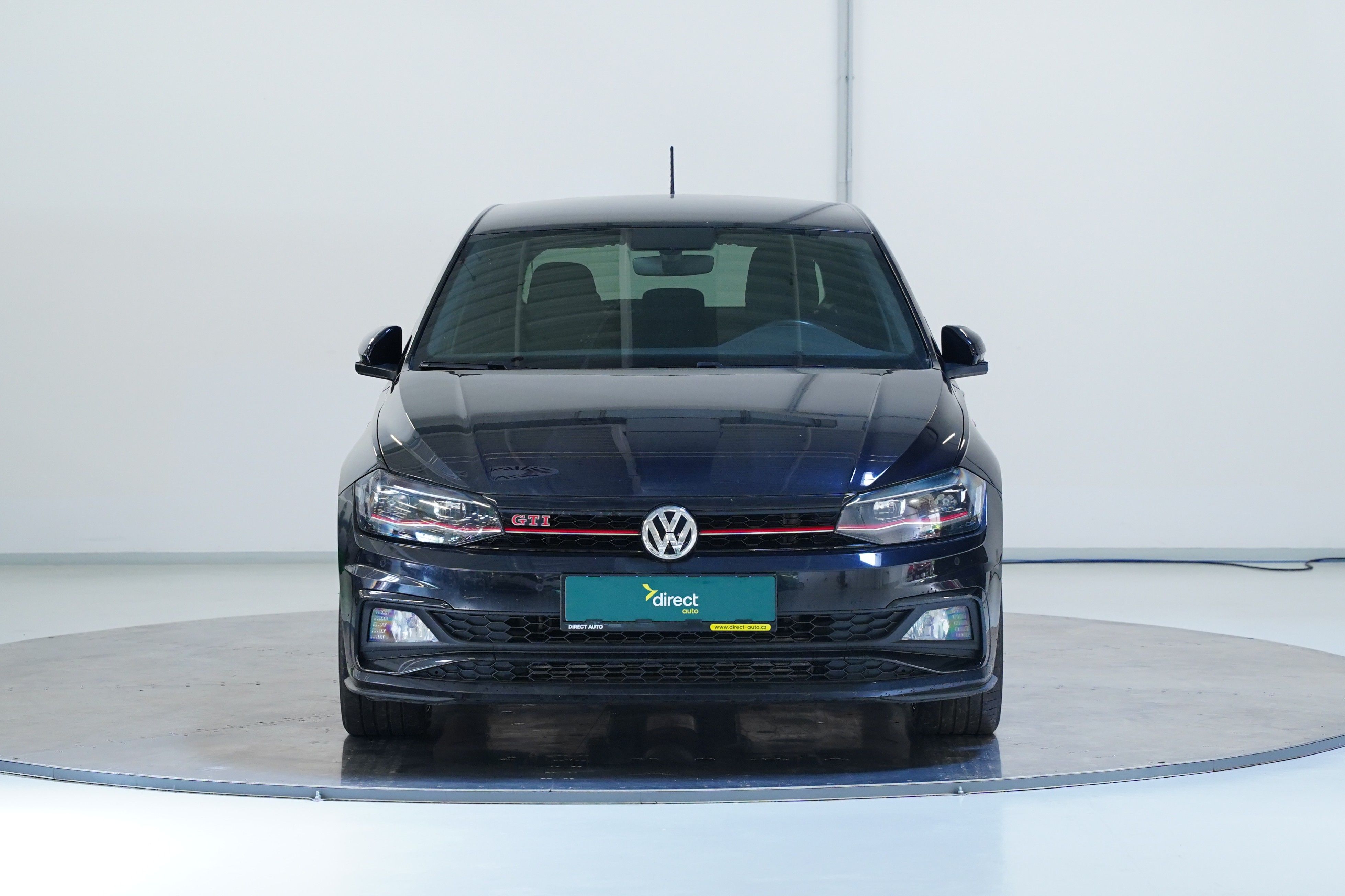 Volkswagen Polo, 2.0 TSI 147 kW DSG GTI - fotka 4