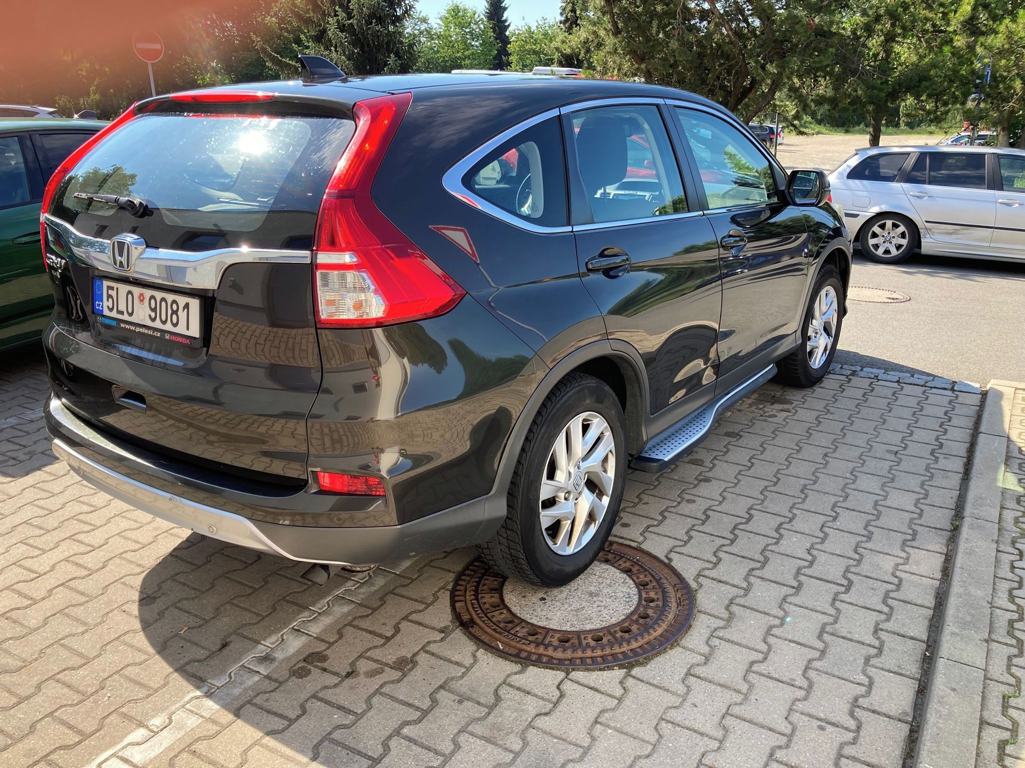 Honda CR-V, RE6 1,6 TDI 118 kW 4x4 - fotka 6